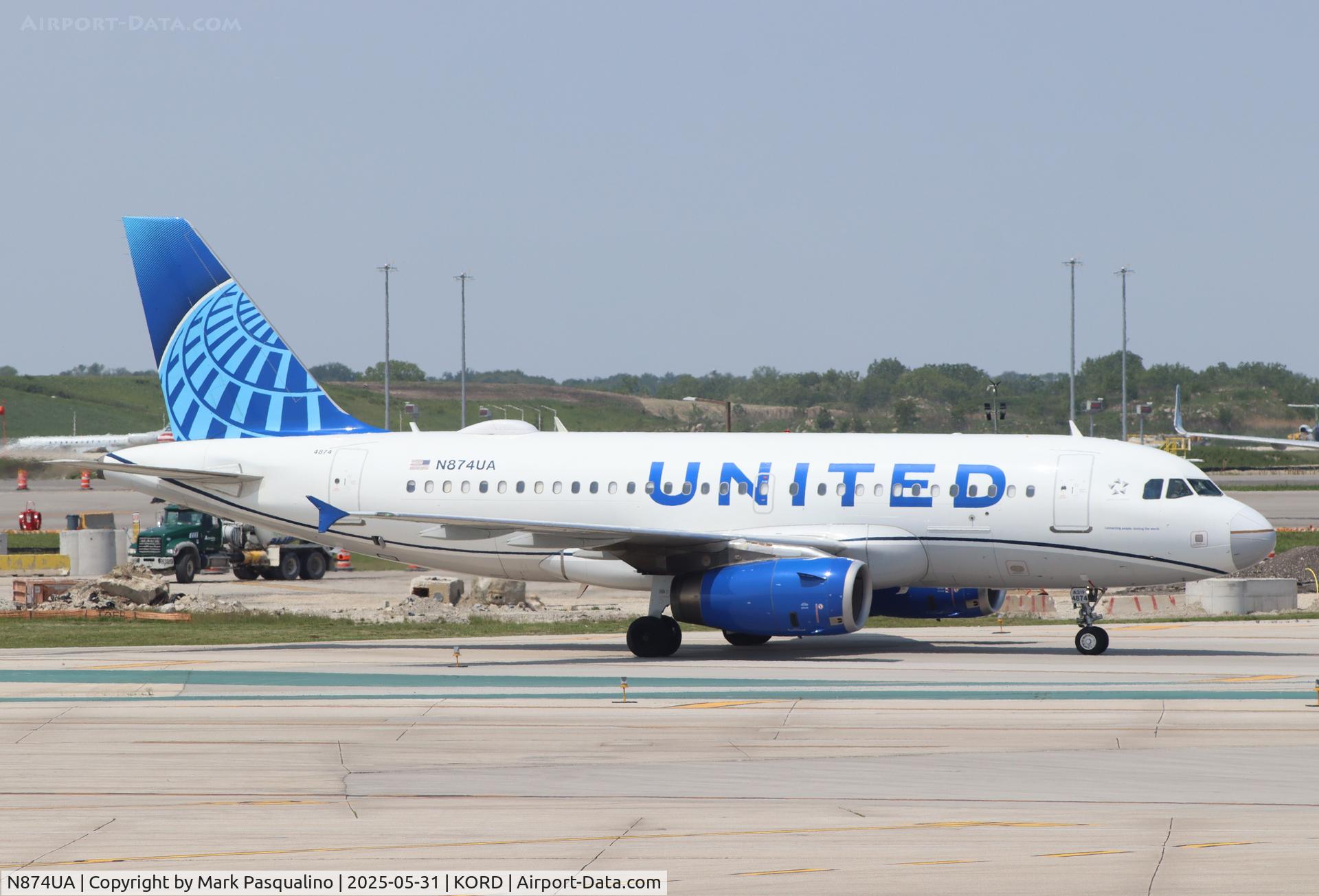 N874UA, 2003 Airbus A319-132 C/N 2008, Airbus A319-132