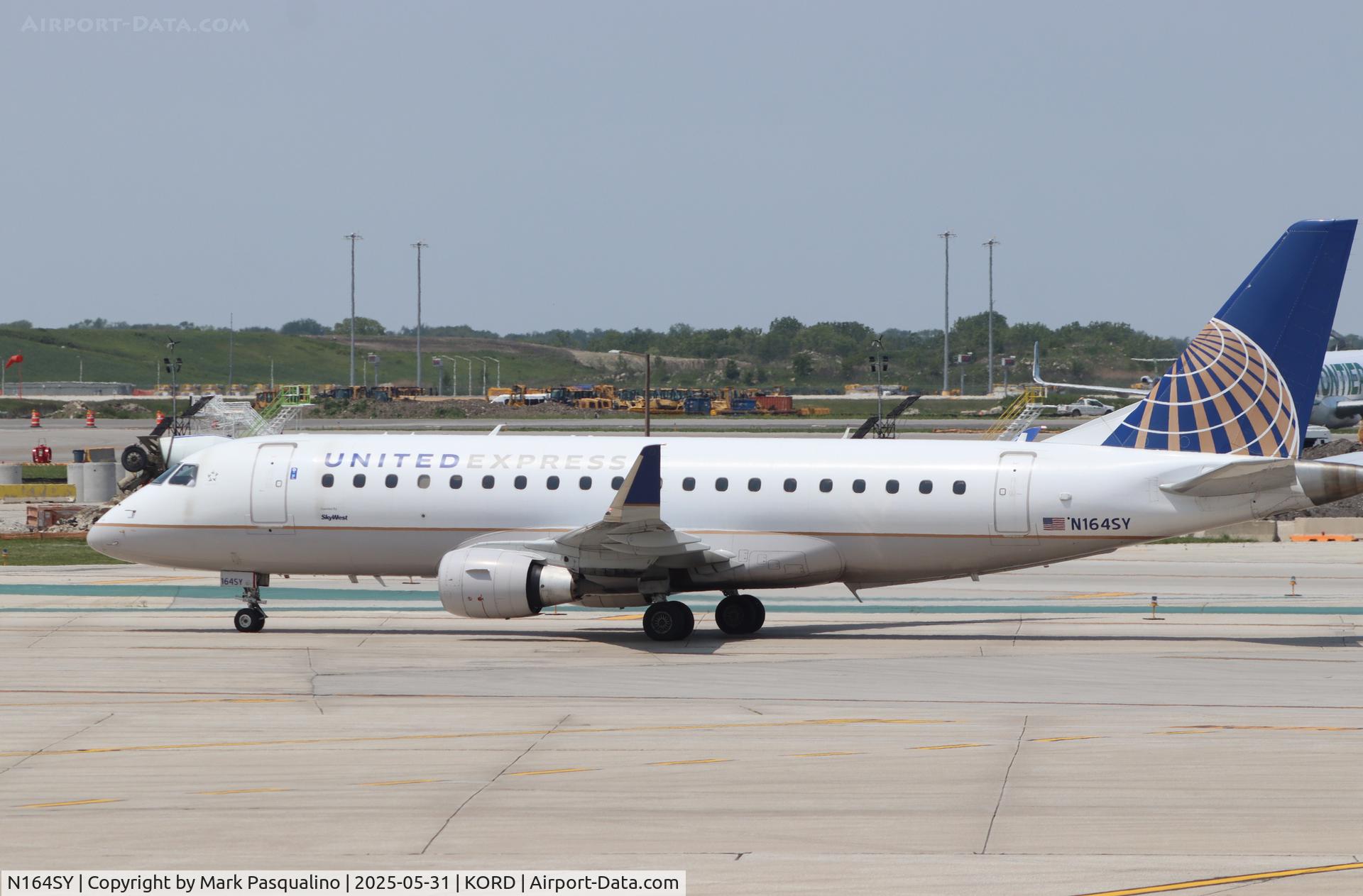 N164SY, 2016 Embraer 175LR (ERJ-170-200LR) C/N 17000603, ERJ-170-200LR