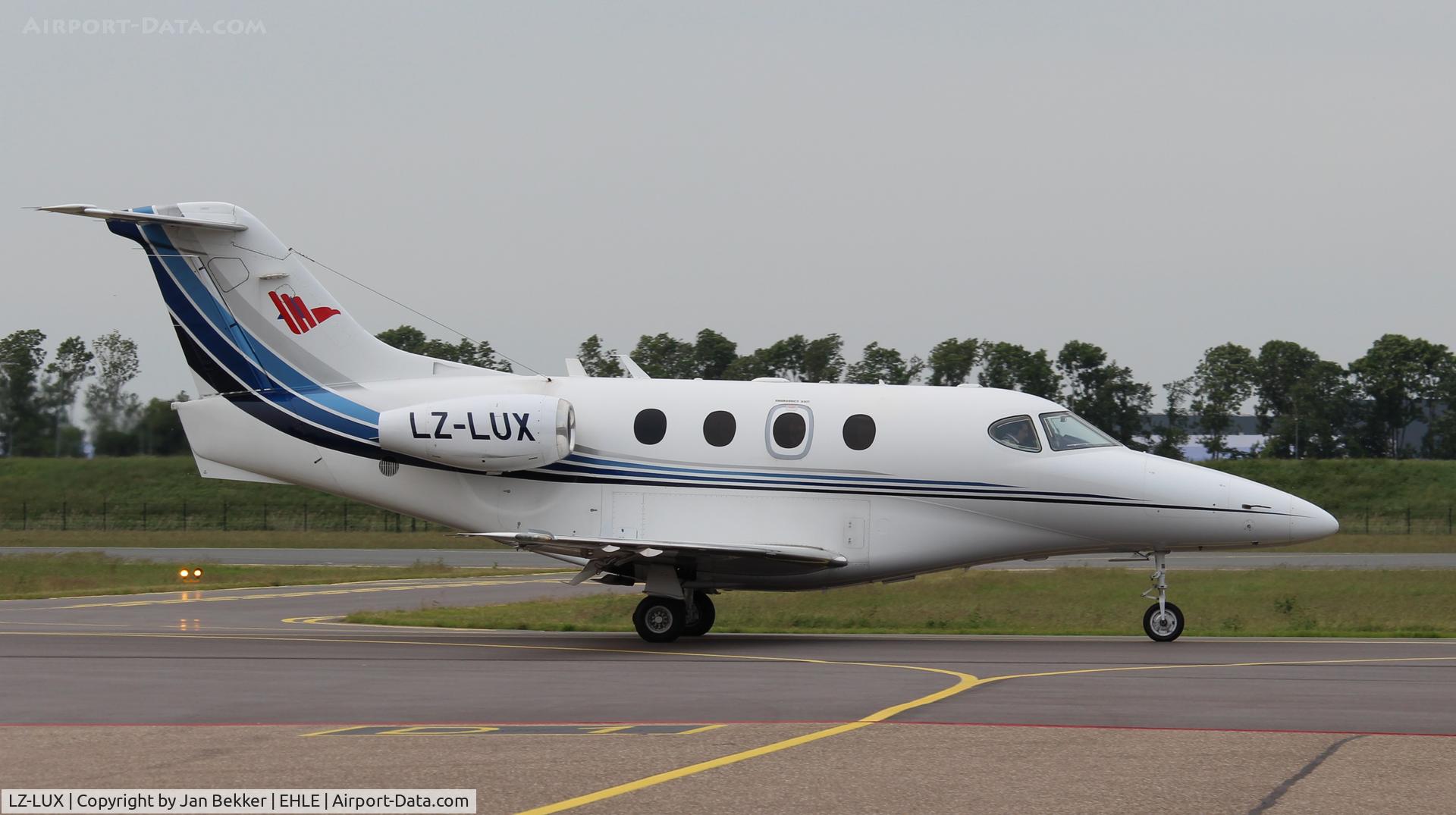 LZ-LUX, 2003 Beech 390 Premier I C/N RB-57, Lelystad Airport