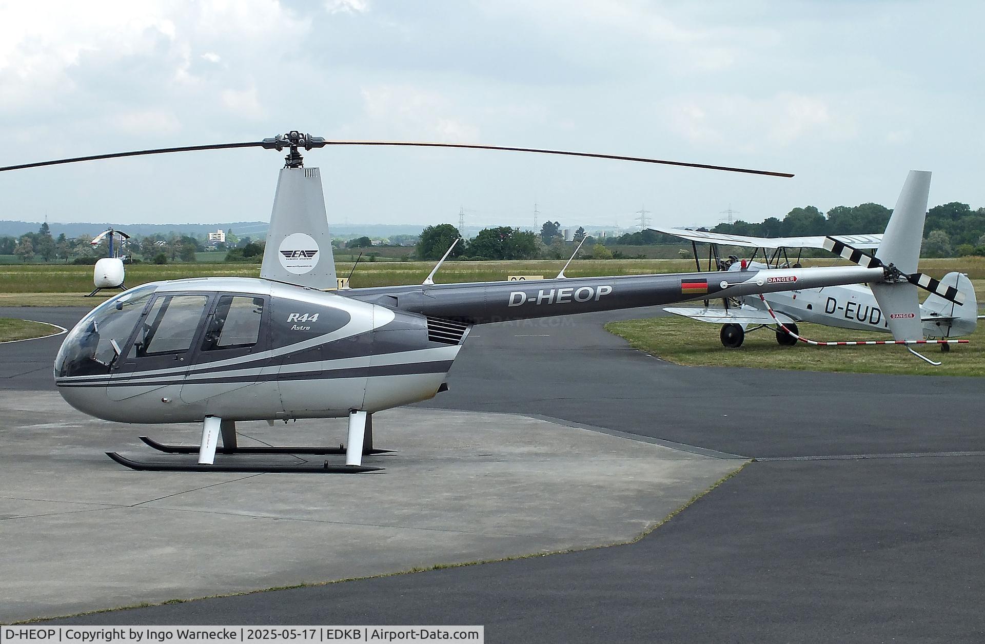 D-HEOP, Robinson R44 C/N 0008, Robinson R44 Astro at Bonn-Hangelar airfield '2505