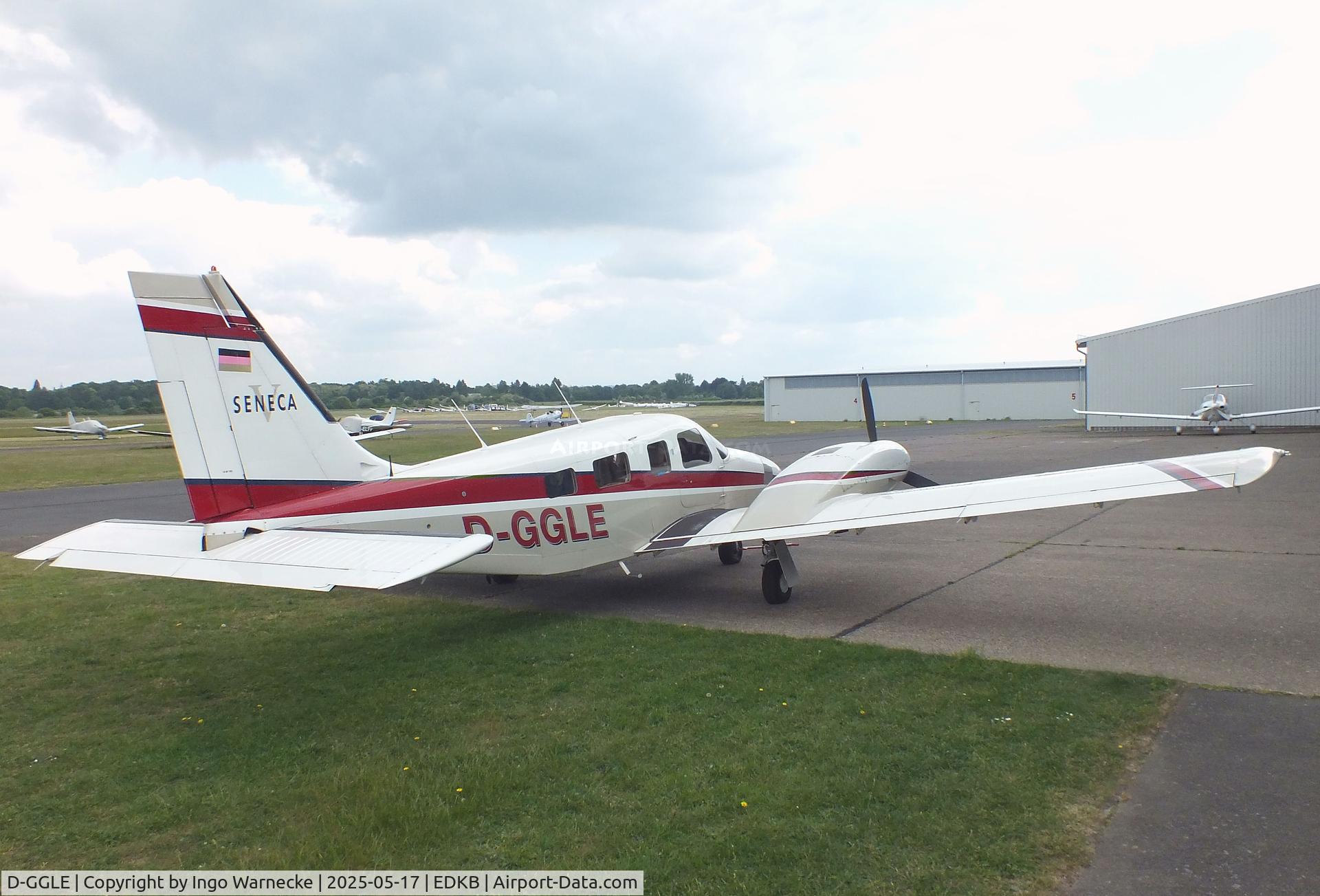 D-GGLE, 1997 Piper PA-34-220T C/N 34-49004, Piper PA-34-220T Seneca V at Bonn-Hangelar airfield '2505