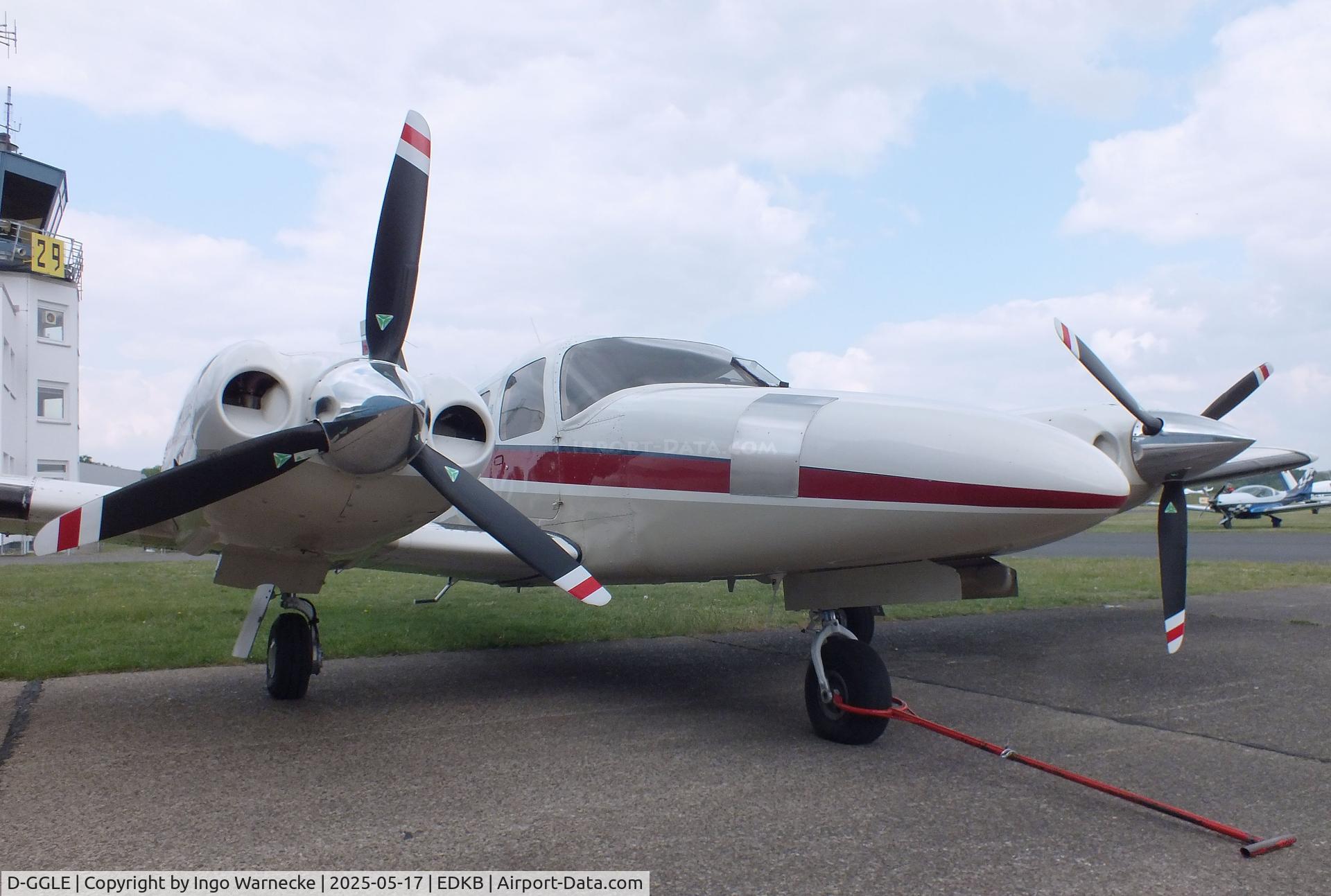 D-GGLE, 1997 Piper PA-34-220T C/N 34-49004, Piper PA-34-220T Seneca V at Bonn-Hangelar airfield '2505
