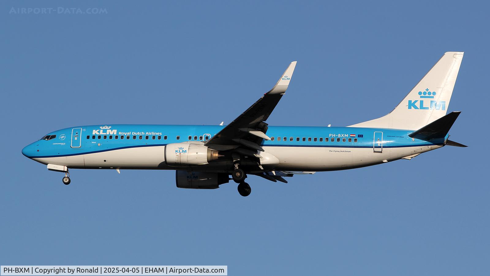 PH-BXM, 2000 Boeing 737-8K2 C/N 30355, at eham