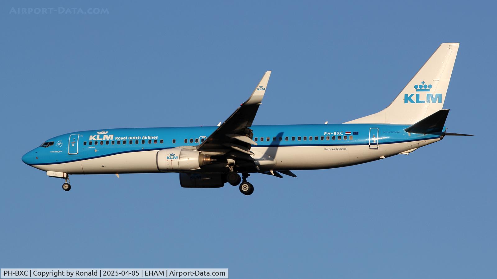 PH-BXC, 1999 Boeing 737-8K2 C/N 29133, at eham