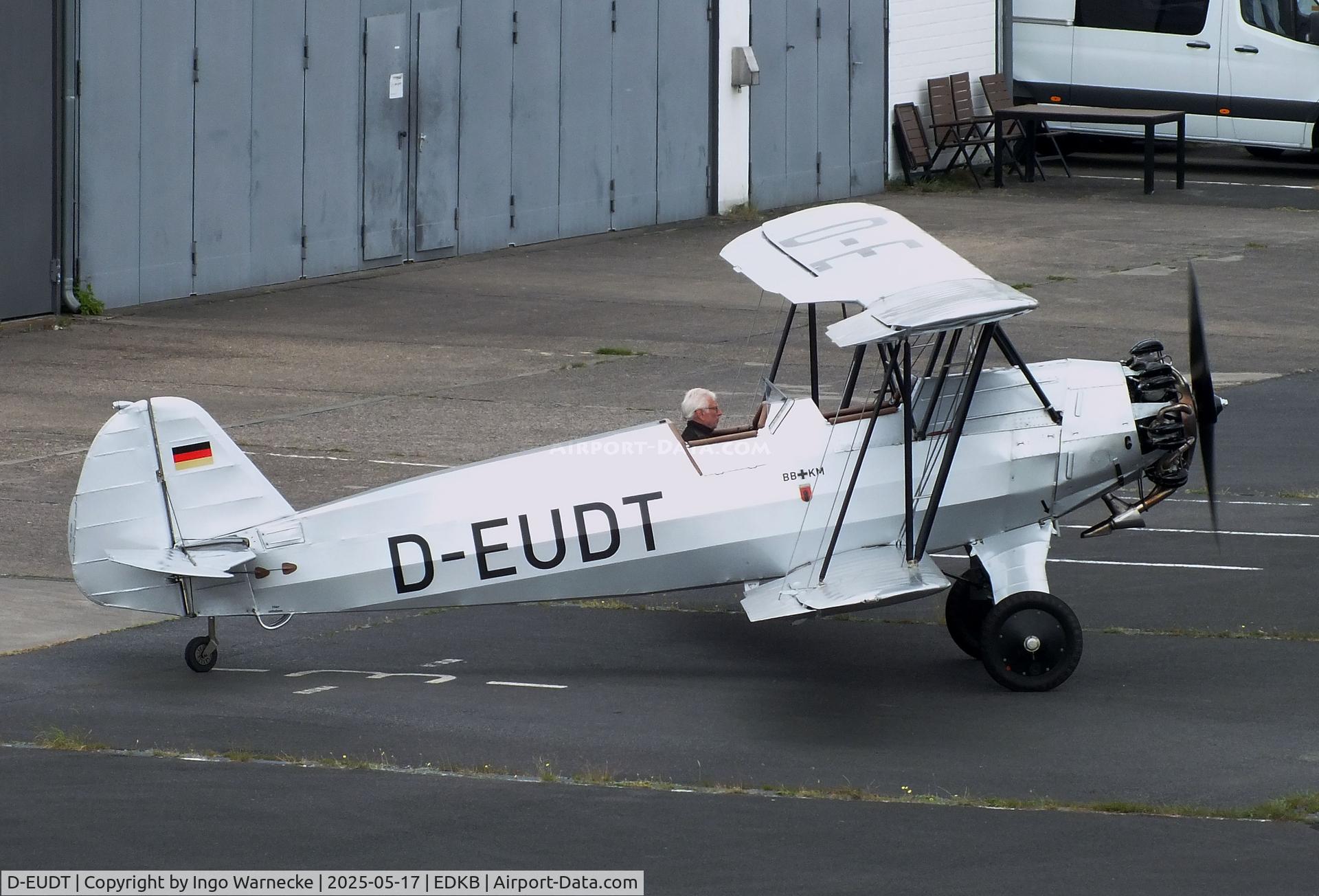 D-EUDT, 1940 Focke-Wulf Fw-44J Stieglitz C/N 2775, Focke-Wulf Fw 44J Stieglitz at Bonn-Hangelar airfield '2505