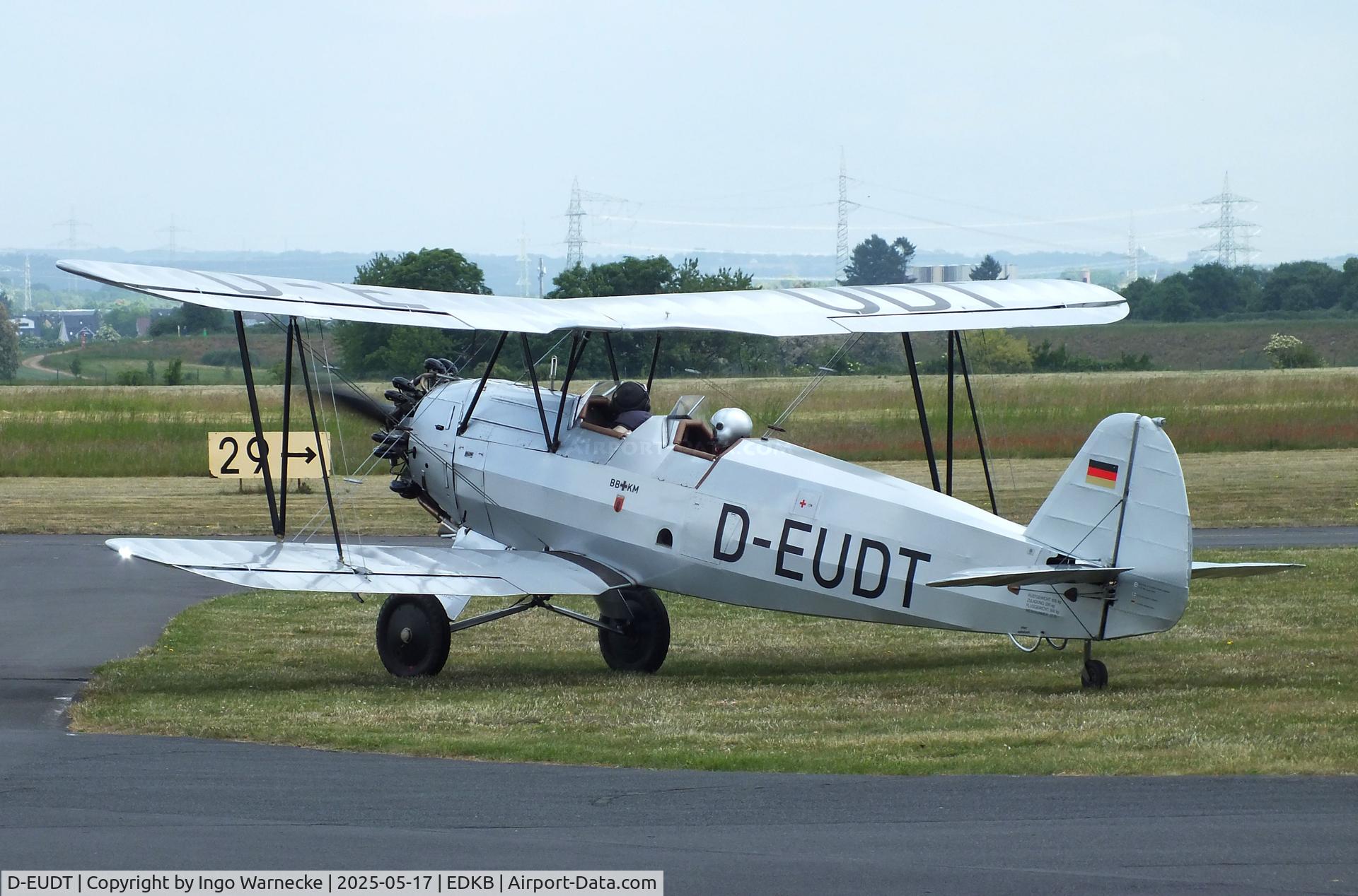 D-EUDT, 1940 Focke-Wulf Fw-44J Stieglitz C/N 2775, Focke-Wulf Fw 44J Stieglitz at Bonn-Hangelar airfield '2505