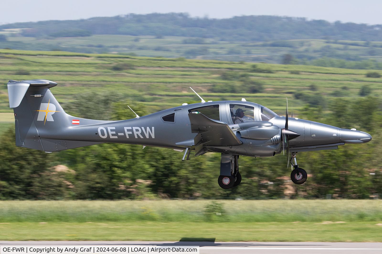 OE-FWR, Diamond DA-42 Twin Star C/N 42.082, Untitled DA42