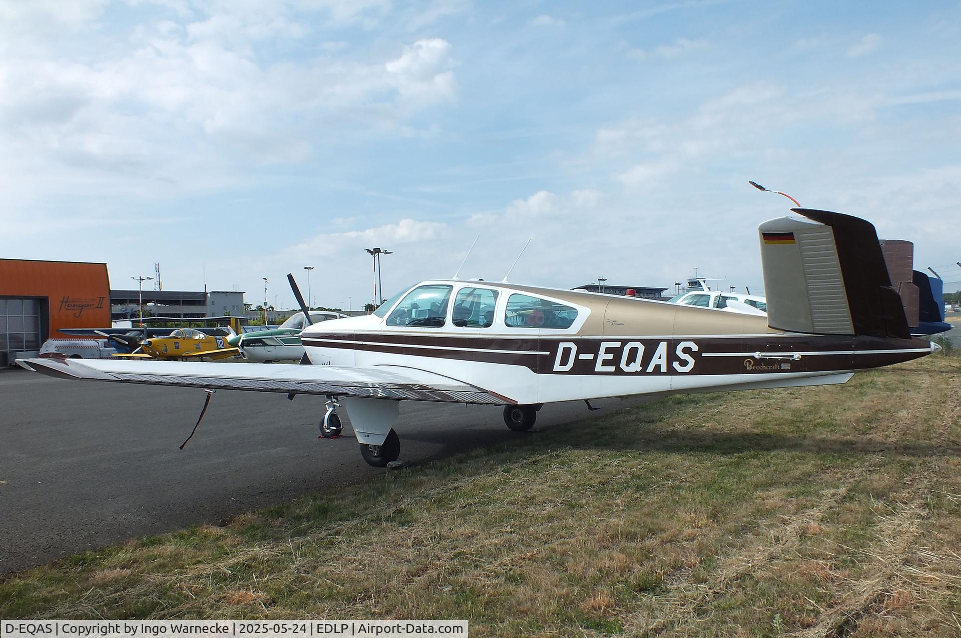 D-EQAS, Beech V-35 Bonanza C/N D-8390, Beechcraft V35 Bonanza at the 2025 Quax Hangartage / Hangardays at Paderborn Lippstadt airport