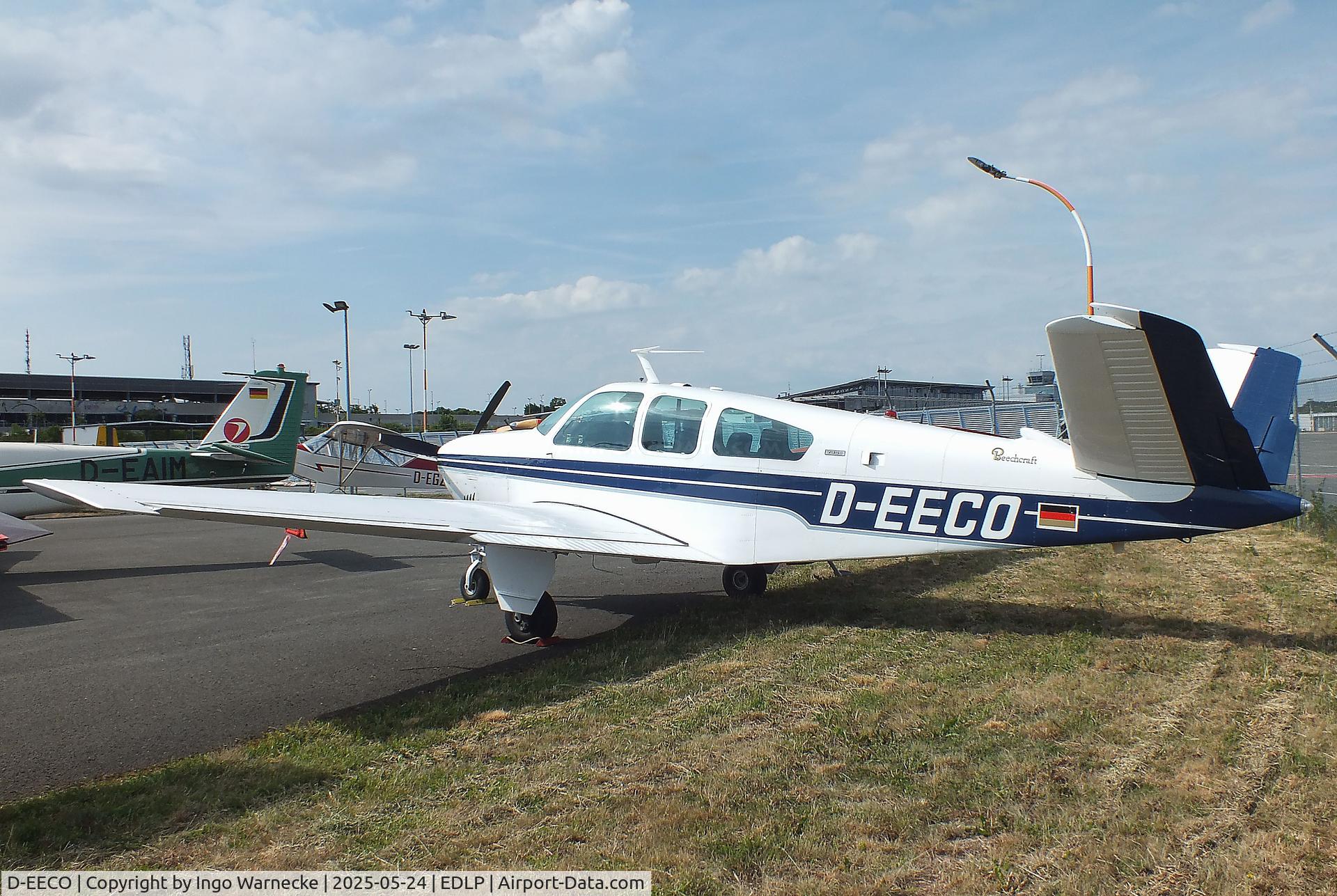 D-EECO, 1972 Beech V35B Bonanza C/N D-9339, Beechcraft V35B Bonanza at the 2025 Quax Hangartage / Hangardays at Paderborn Lippstadt airport