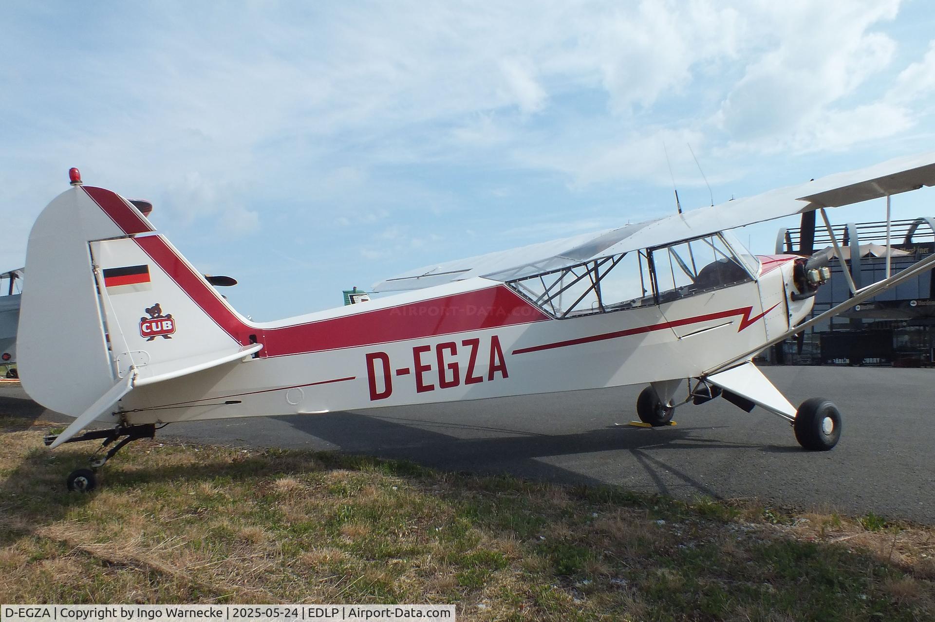 D-EGZA, 1964 Piper J-3C-65 Cub C/N 10086, Piper J3C-65 Cub at the 2025 Quax Hangartage / Hangardays at Paderborn Lippstadt airport