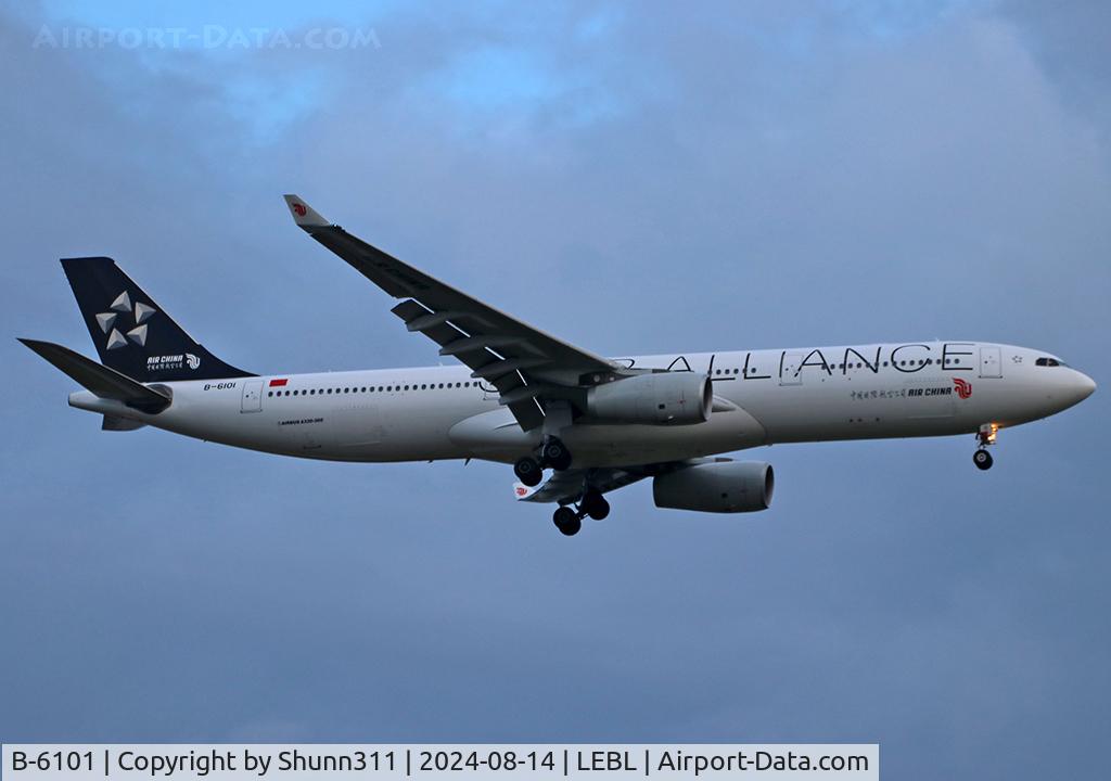 B-6101, 2015 Airbus A330-343 C/N 1685, Landing rwy 24R in Star Alliance c/s