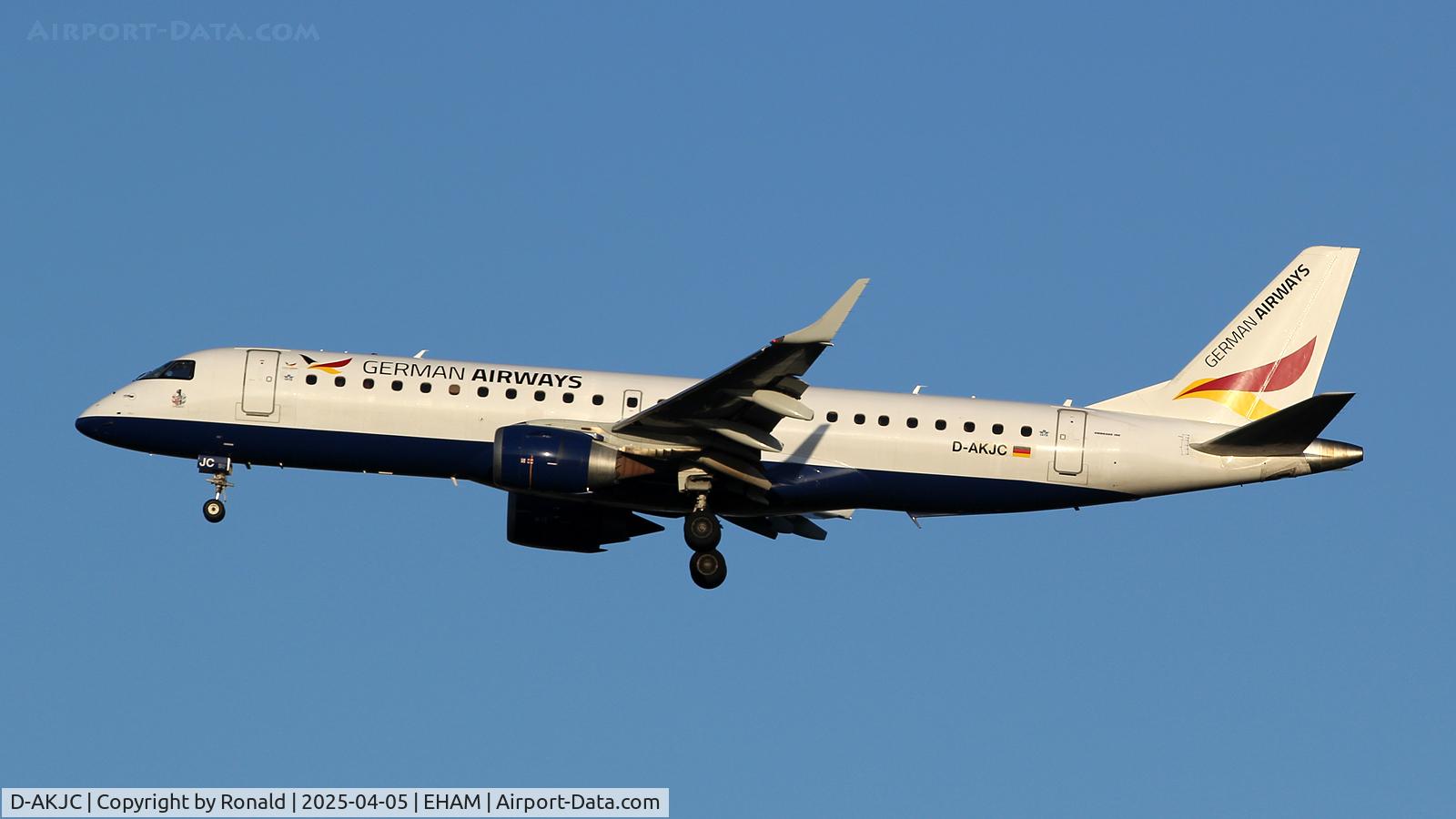 D-AKJC, 2008 Embraer 190LR (ERJ-190-100LR) C/N 189, at eham