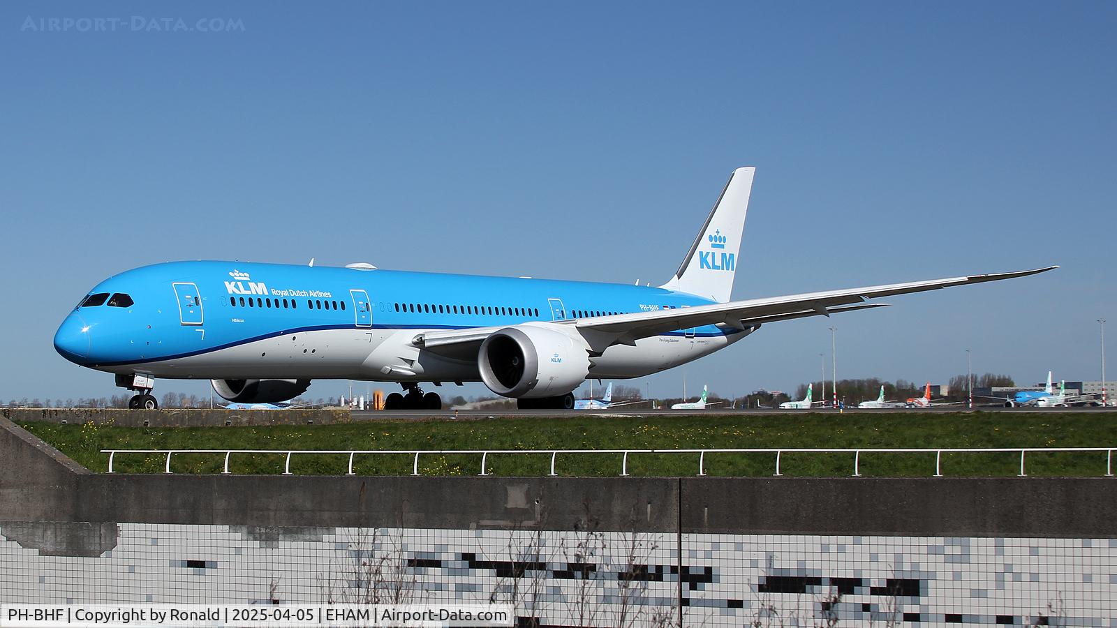 PH-BHF, 2016 Boeing 787-9 Dreamliner Dreamliner C/N 42486, at eham