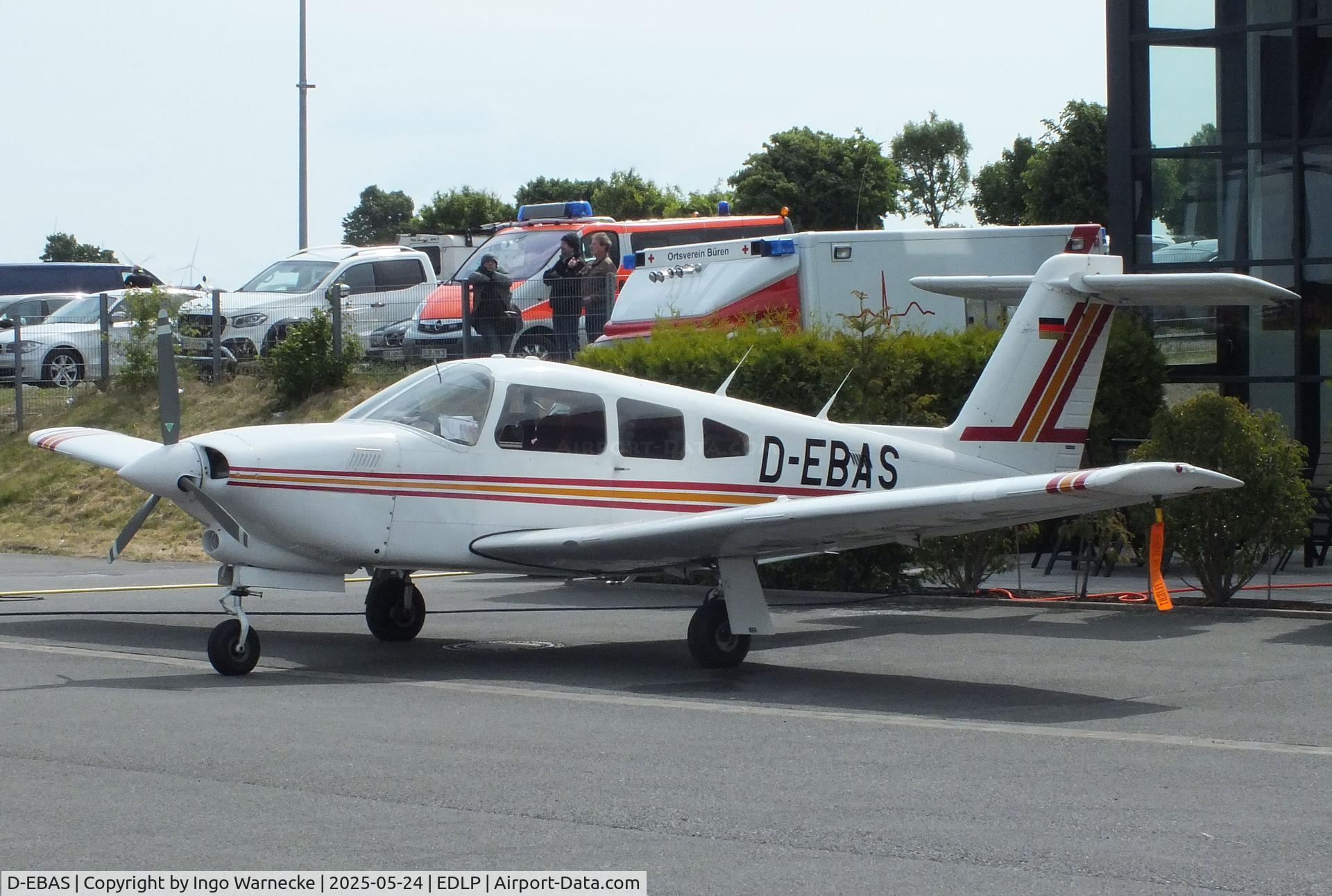 D-EBAS, Piper PA-28RT-201T Arrow IV C/N 28R8231024, Piper PA-28RT-201T Arrow IV at the 2025 Quax Hangartage / Hangardays at Paderborn Lippstadt airport