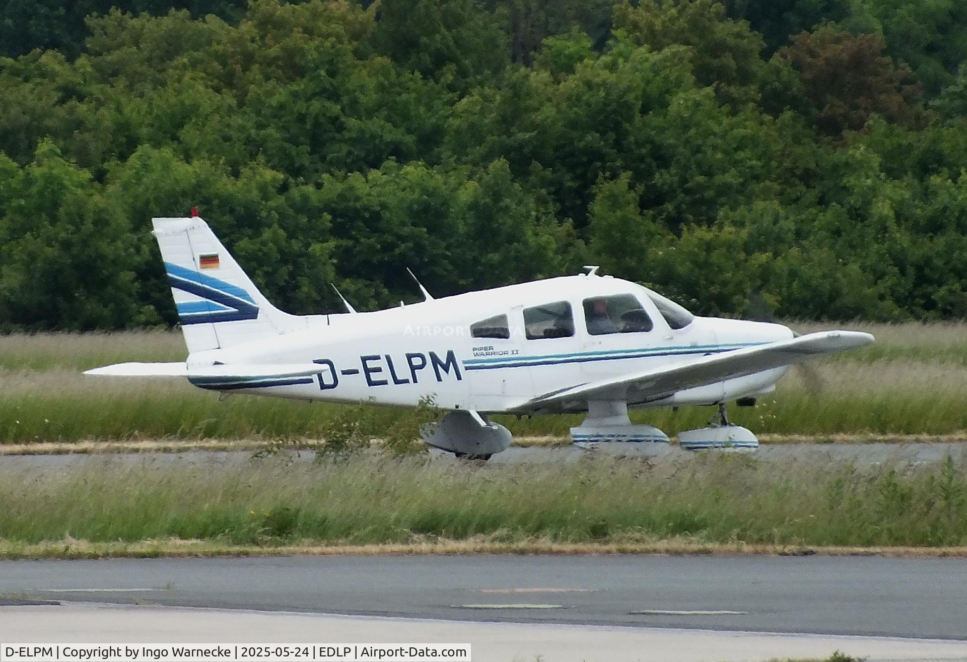 D-ELPM, 1981 Piper PA-28-161 C/N 288116298, Piper PA-28-161 Cherokee Warrior II at Paderborn Lippstadt airport