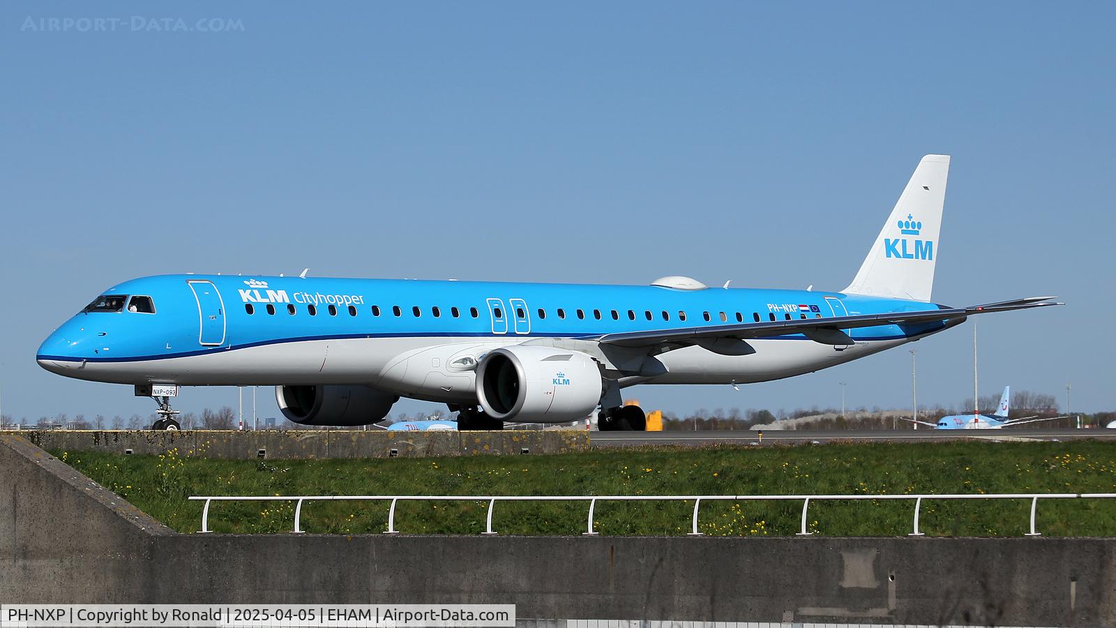 PH-NXP, 2023 Embraer E195-E2 (ERJ 190-400 STD) C/N 19020093, at eham