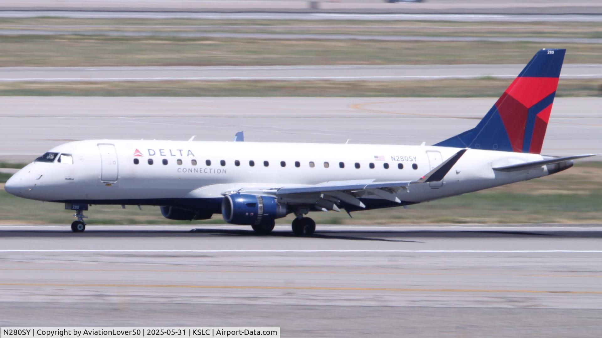 N280SY, 2018 Embraer 175LR (ERJ-170-200LR) C/N 17000745, Delta/Skywest E175