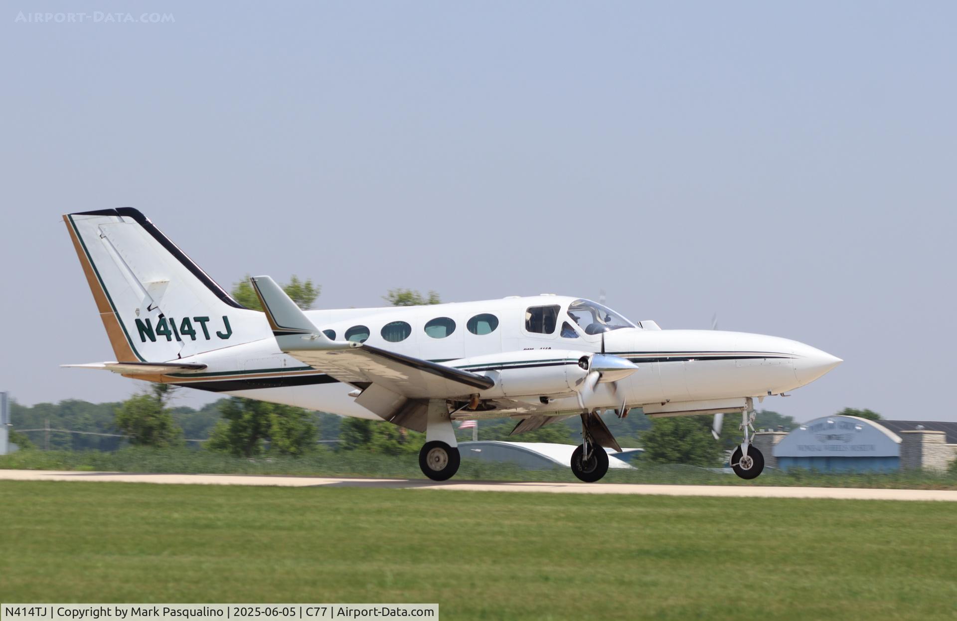N414TJ, 1978 Cessna 414A Chancellor C/N 414A0055, Cessna 414A