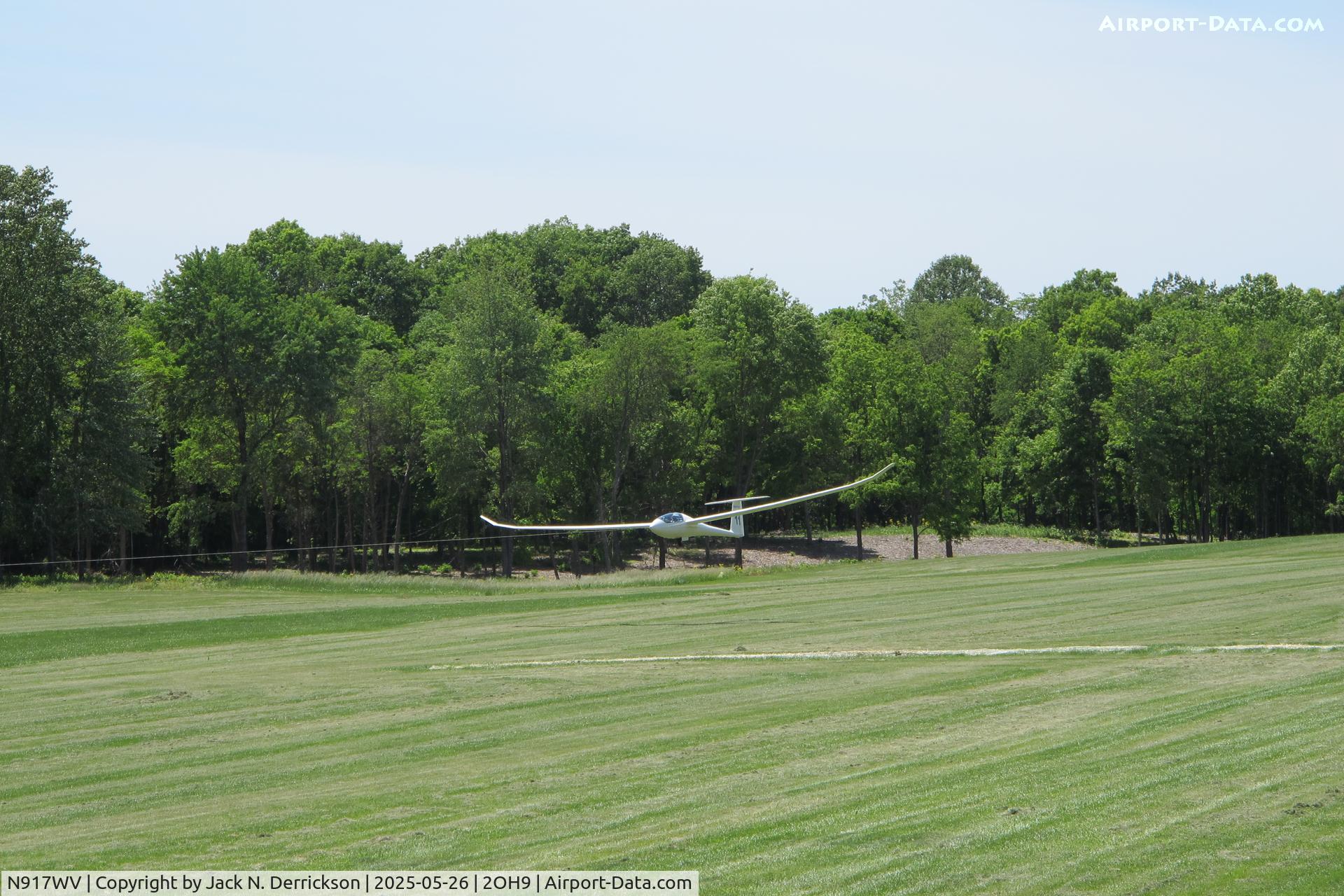 N917WV, 2000 Schempp-Hirth Discus 2b C/N 81, Wright Memorial