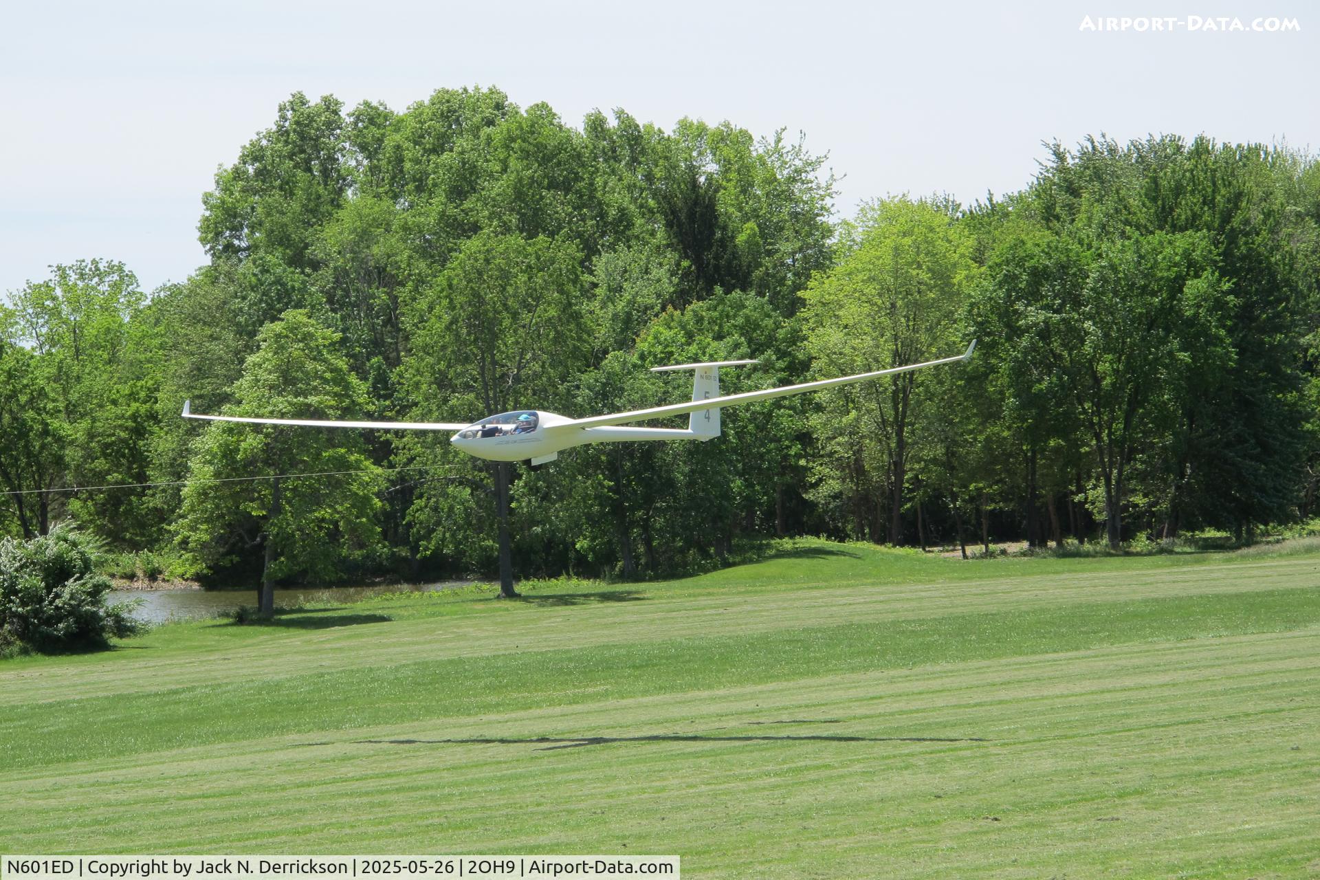 N601ED, 1992 Glaser-dirks DG-600 C/N 6-100, Wright Memorial