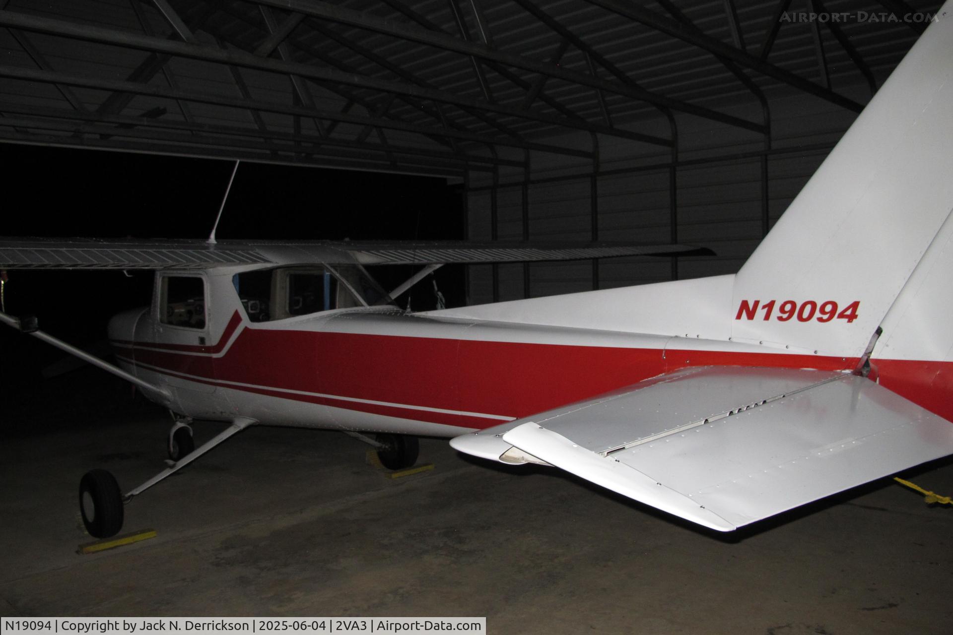 N19094, 1972 Cessna 150L C/N 15074164, Merlin