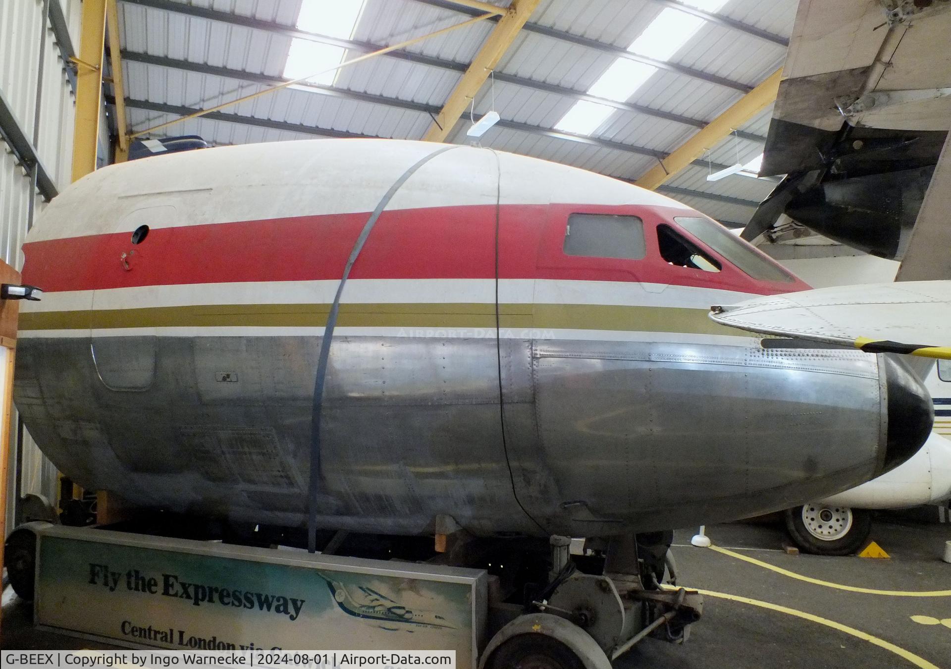 G-BEEX, De Havilland DH.106 Comet 4C C/N 6458, De Havilland DH.106 Comet 4C (nose section only) at the NELSAM, Sunderland