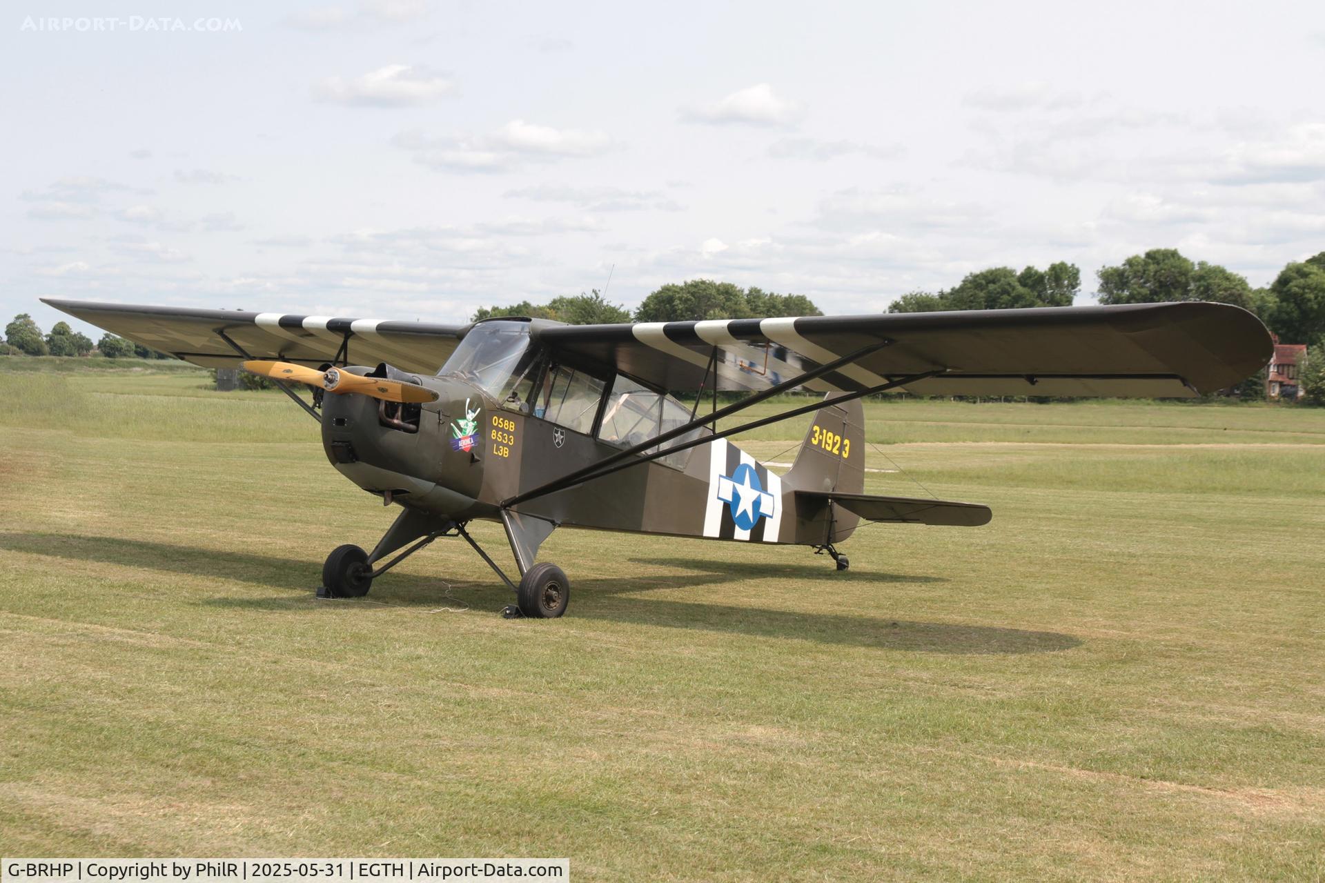 G-BRHP, 1942 Aeronca O-58B Defender C/N 058B-8533, 43-1923 (G-BRHP) 1943 Aeronca O-58B Defender Military Day Old Warden 