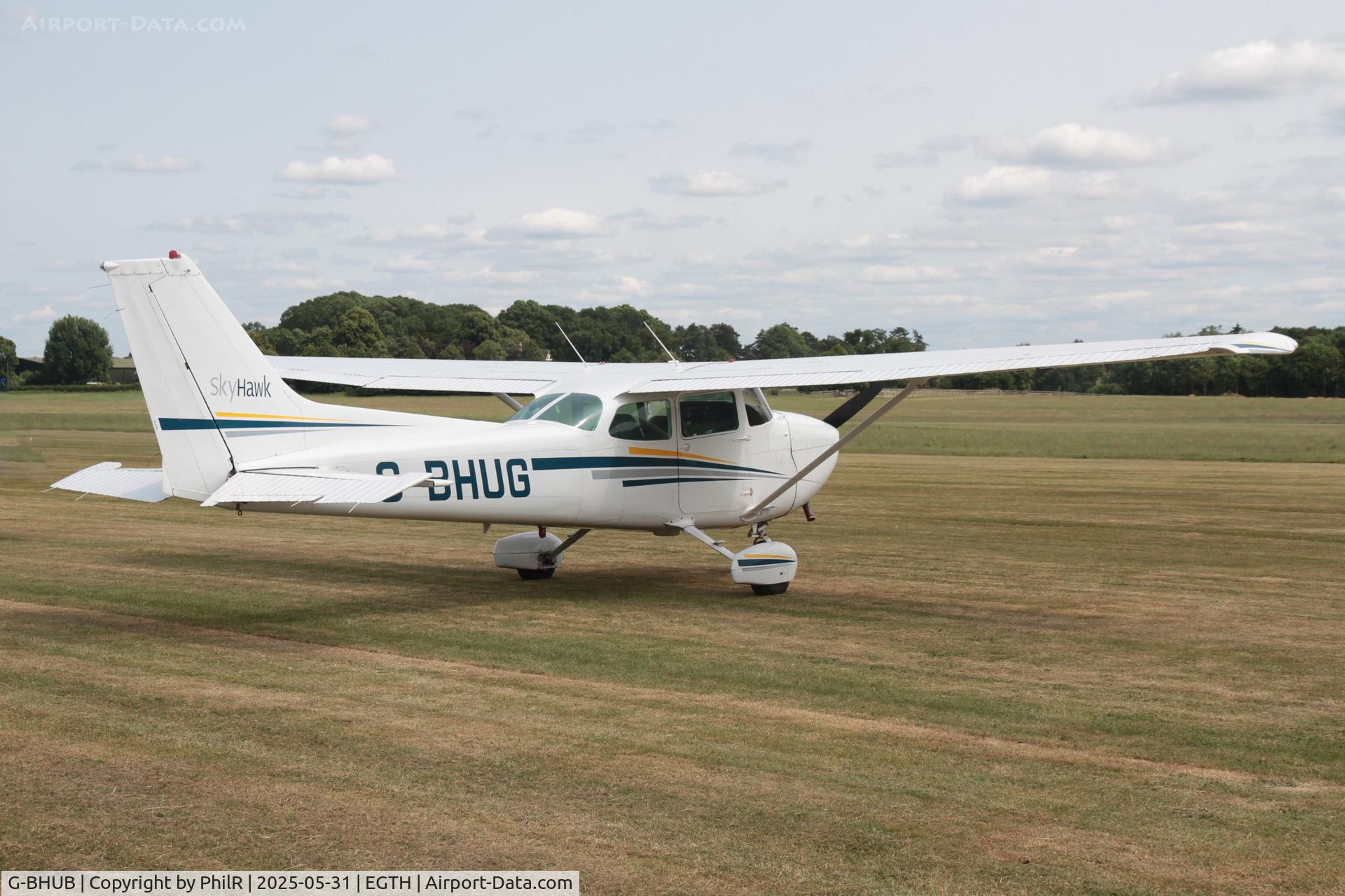 G-BHUB, 1943 Douglas C-47A Skytrain C/N 19975, G-BHUB 1980 Cessna 172N Skyhawk Military Day Old Warden
