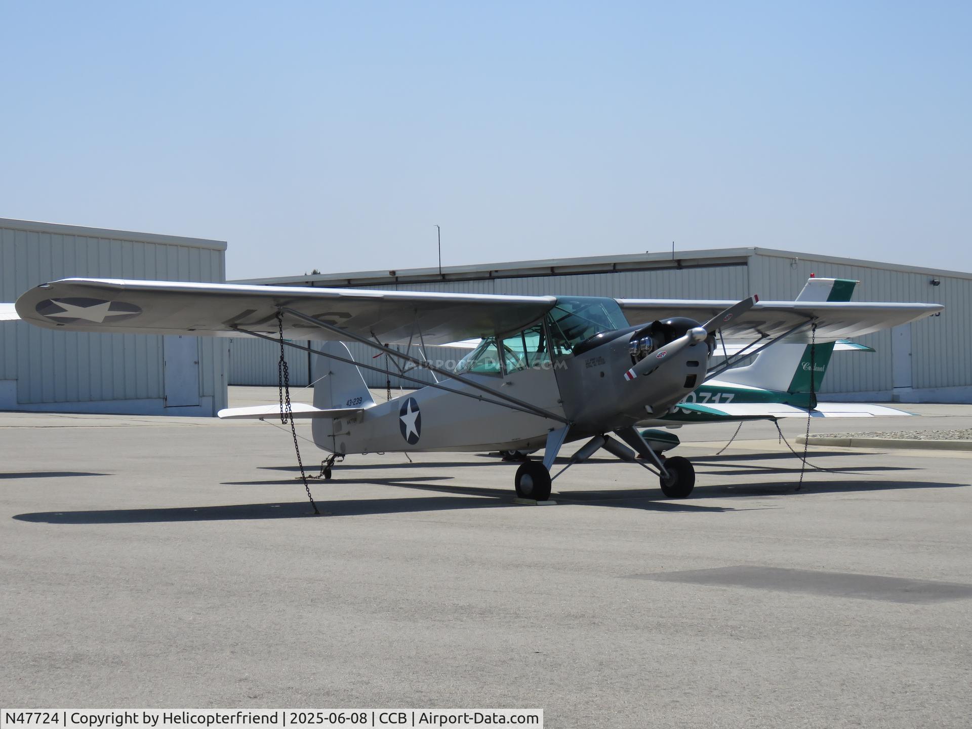 N47724, 1943 Taylorcraft DCO-65 C/N L4814, Parked in transient parking