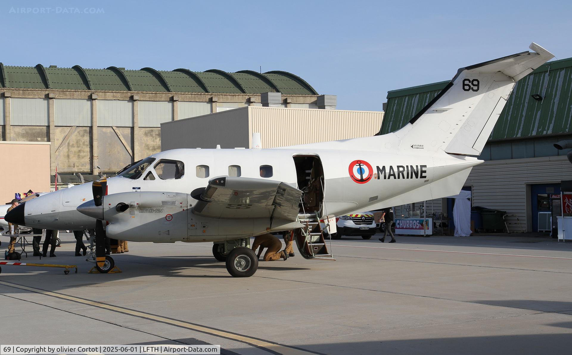 69, Embraer EMB-121AN Xingu C/N 121069, Hyères airshow 2025
