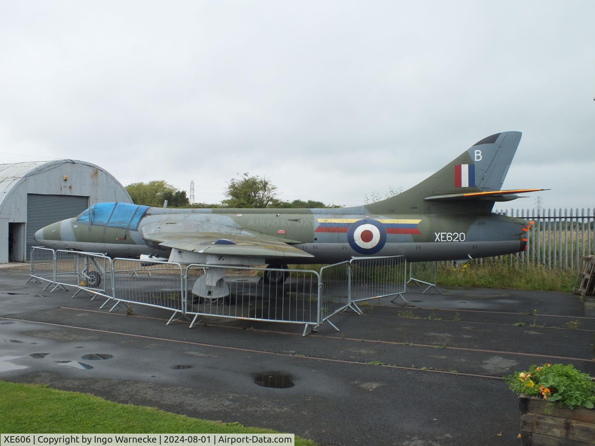 XE606, Hawker Hunter F.6A C/N 41H-679964, Hawker Hunter F6A (displayed as 'XE620') temporarily at the NELSAM, Sunderland