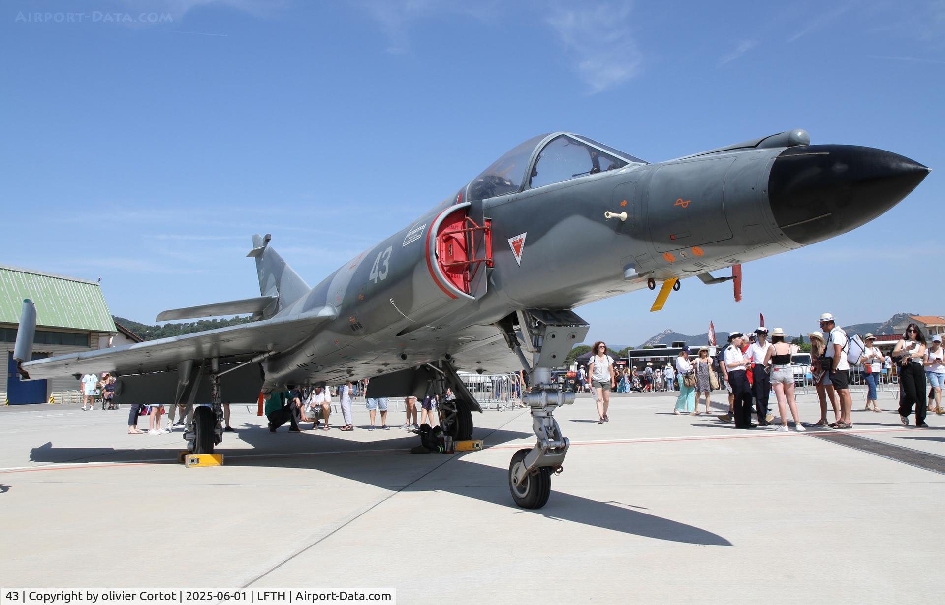 43, Dassault Super Etendard C/N 43, Hyères airshow 2025