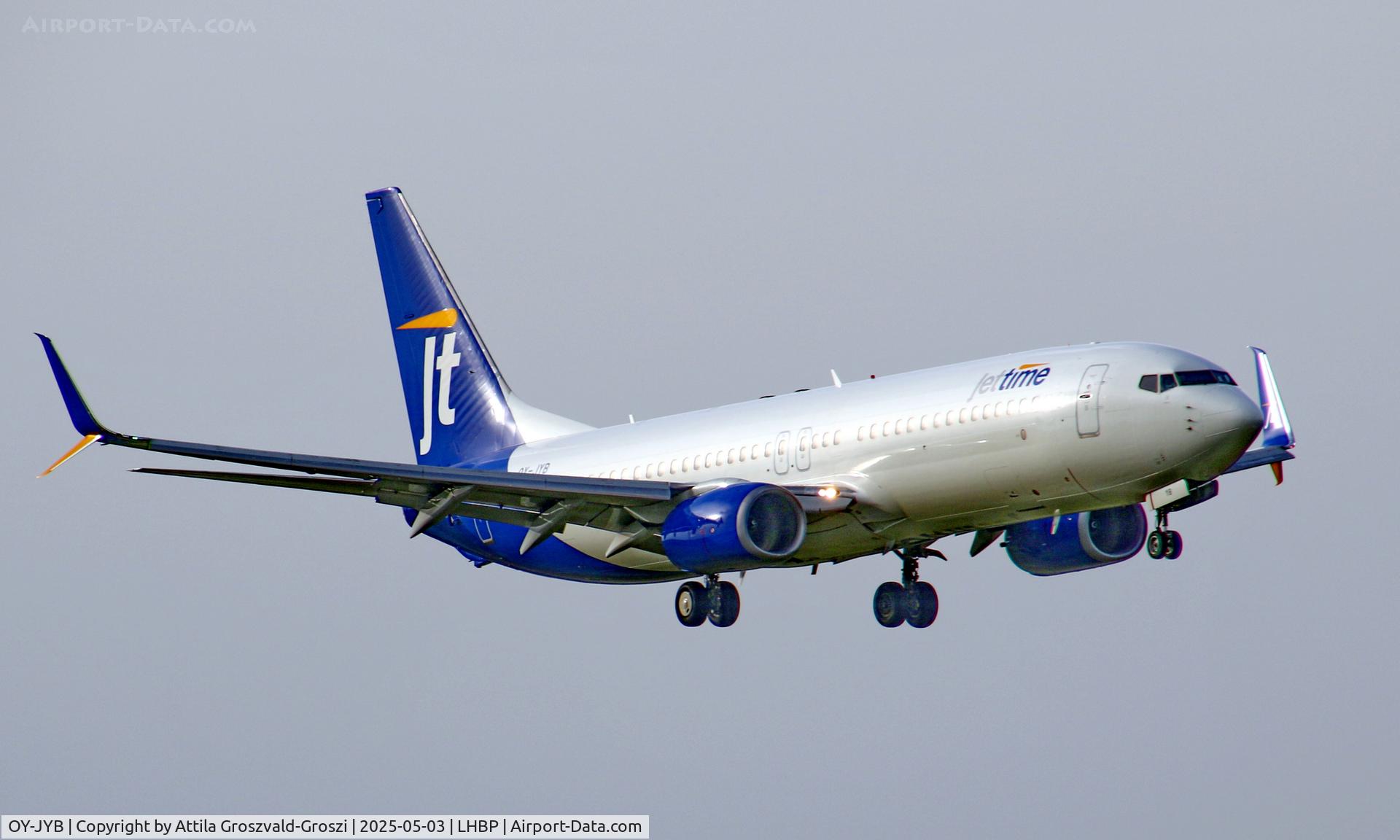 OY-JYB, 2012 Boeing 737-8KN C/N 40254, LHBP - Budapest Liszt Ferenc International Airport, Budapest, Hungary