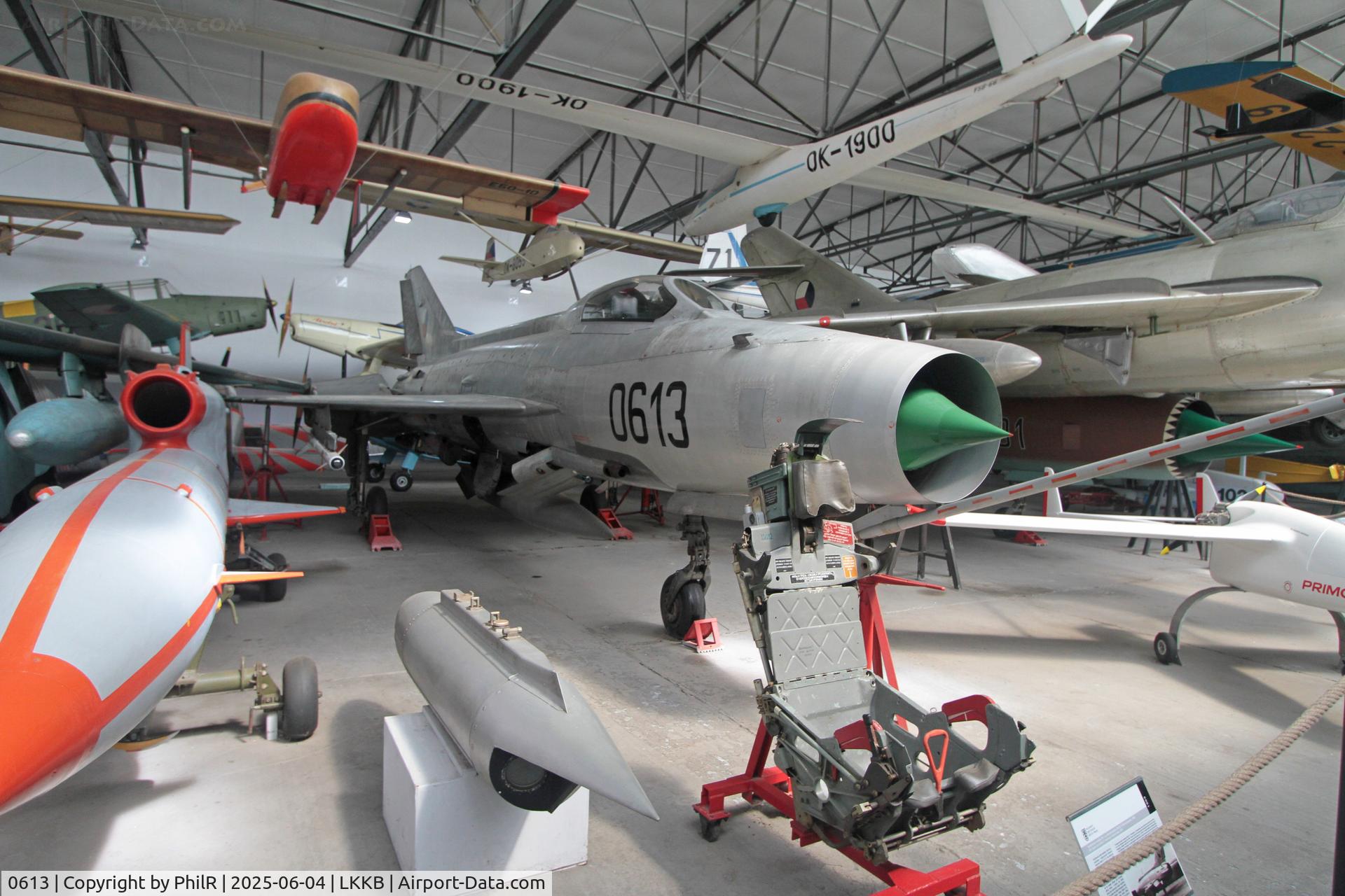 0538, Mil Mi-4 Hound C/N 20138, 0613 1967 Mikoyan-Gurevich MiG-21F-13 Kbely Aviation Museum