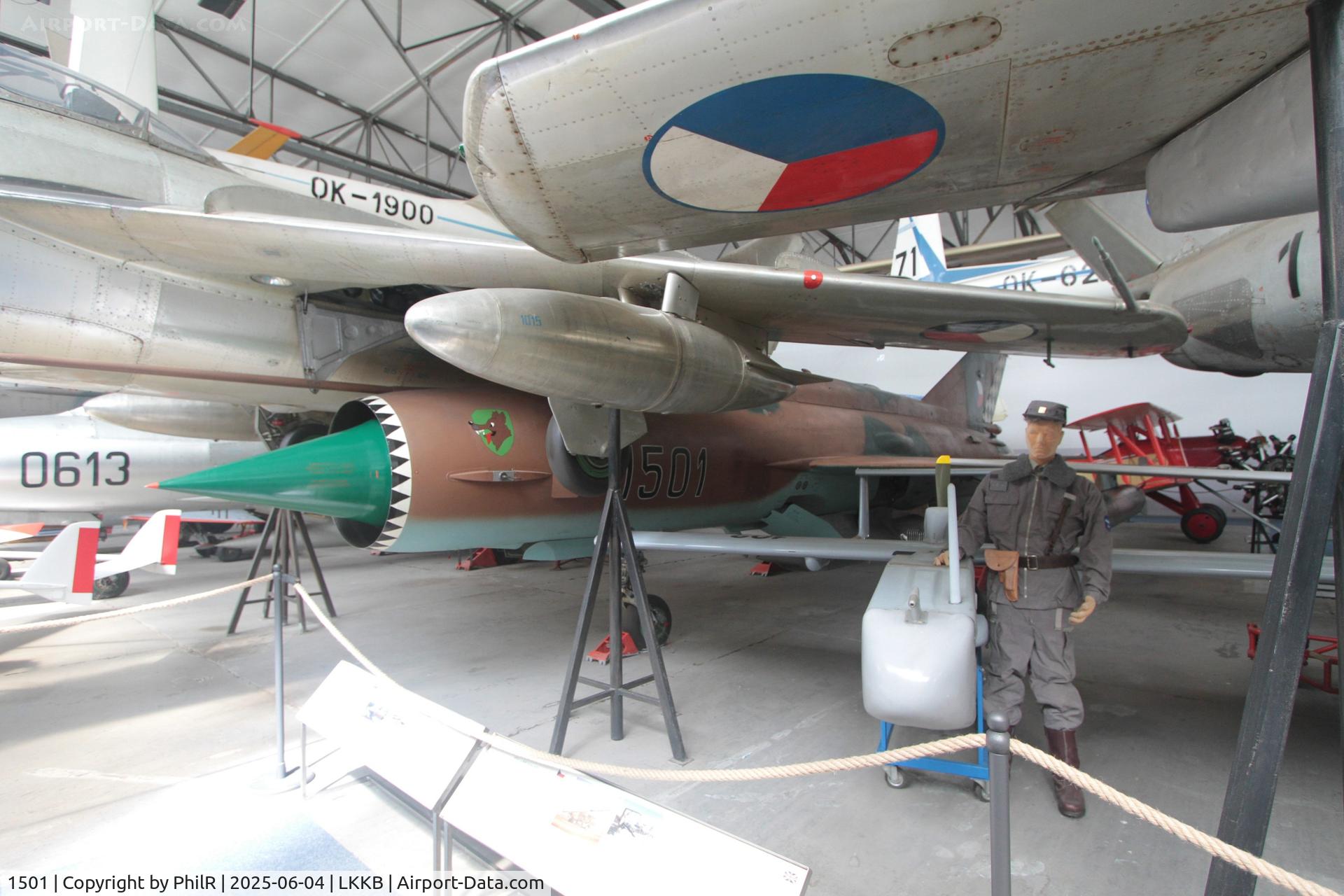 1501, 1968 Mikoyan-Gurevich MiG-21R C/N 94R01501, 1501 1968 Mikoyan-Gurevich MiG-21R Kbely Aviation Museum