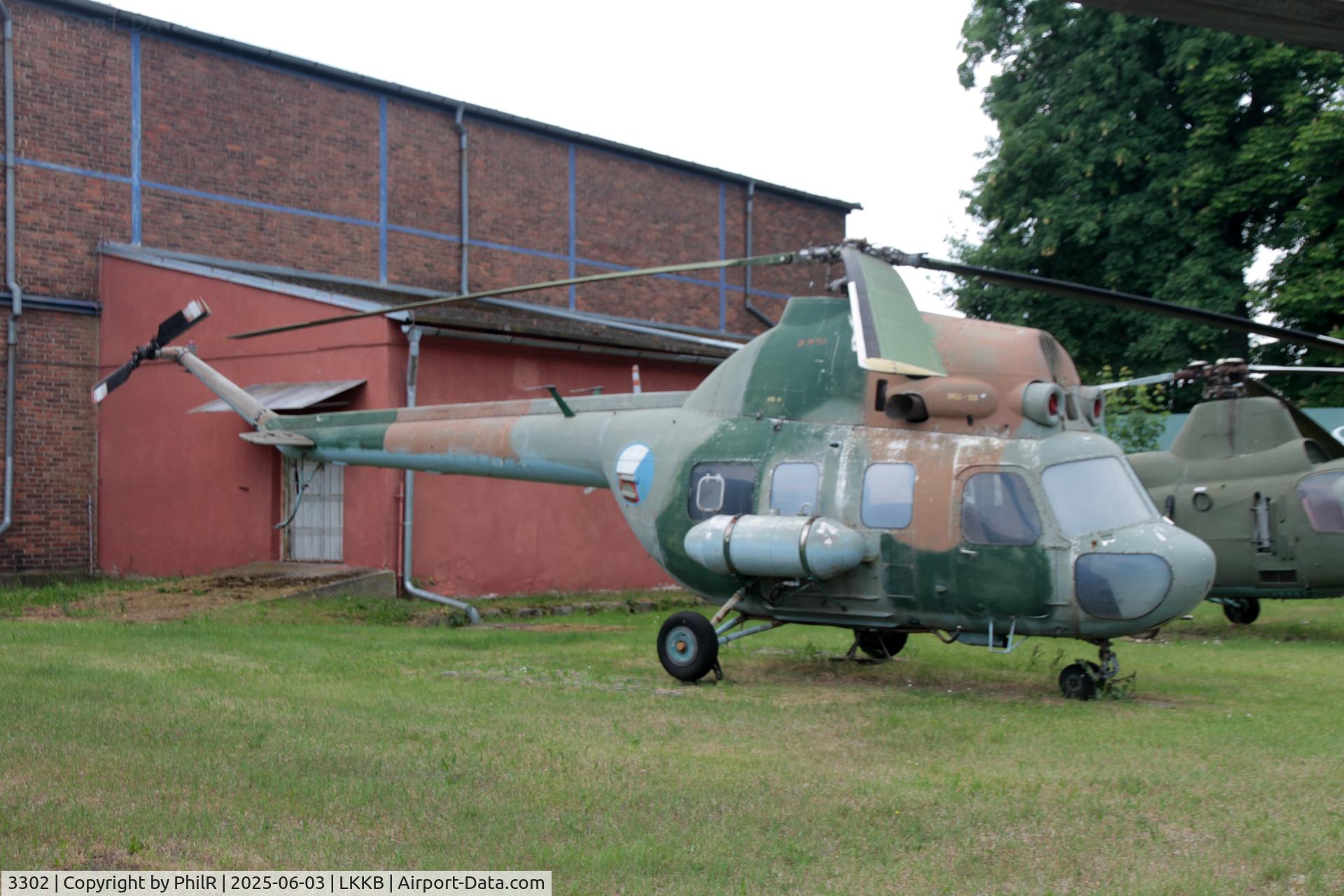 3302, 1973 Mil Mi-2 Hoplite C/N 533302123, 3302 1973 PZL Swidnik (Mil Mi-2) Kbely Aviation Museum