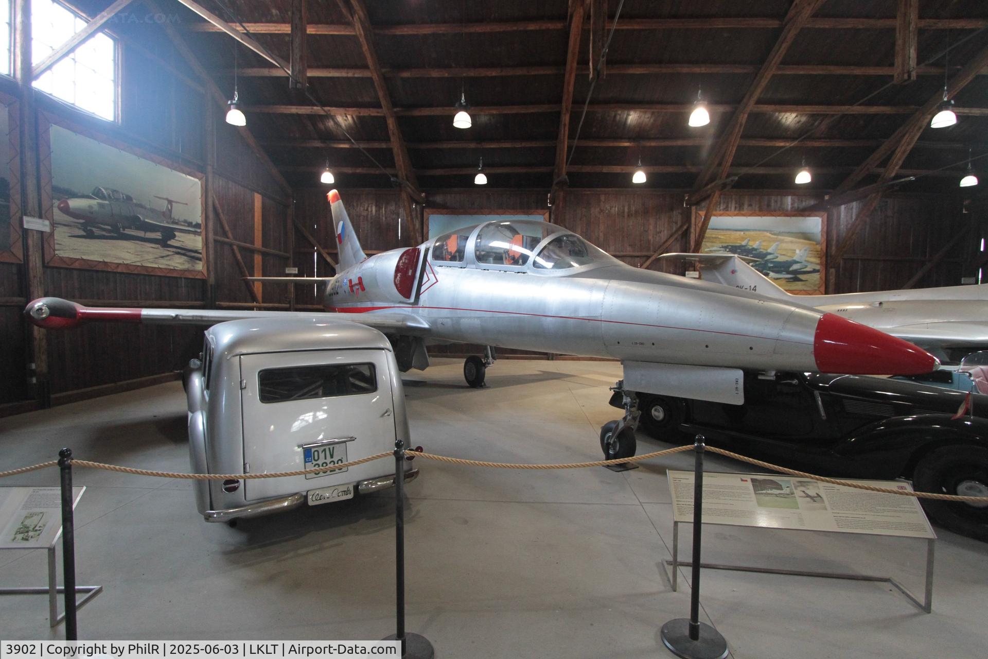 3902, 1968 Aero L-39X-02 Albatros C/N 3902, 3902 1968 Aero L-39 X-02 Albatros Letnany Aviation Museum