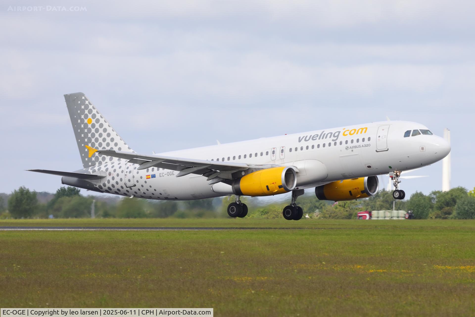 EC-OGE, 2006 Airbus A320-232 C/N 2990, Copenhageb 11.6.2025