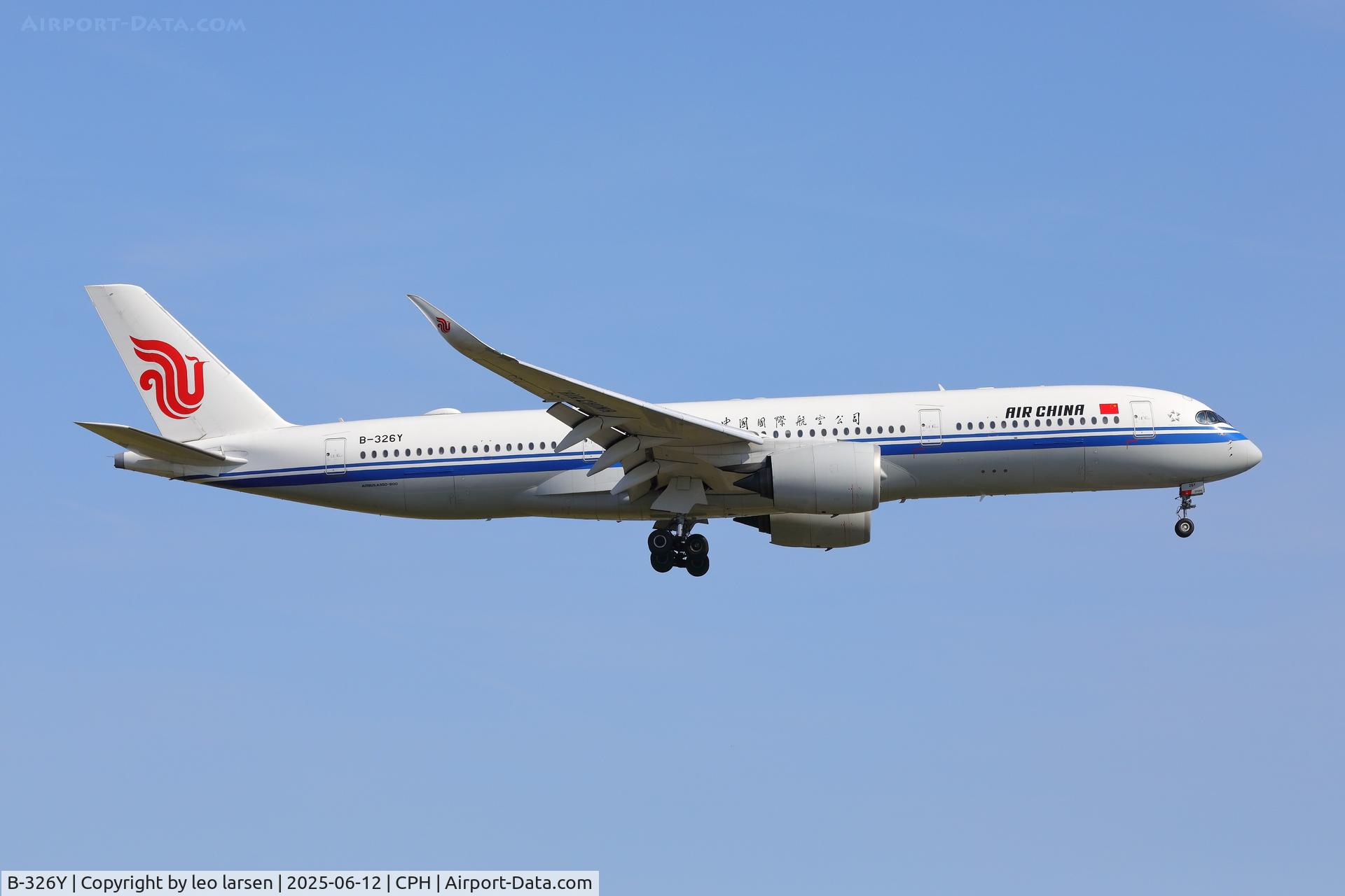 YL-ABP, 2023 Airbus A220-300 C/N 55224, Copenhagen 12.6.2025