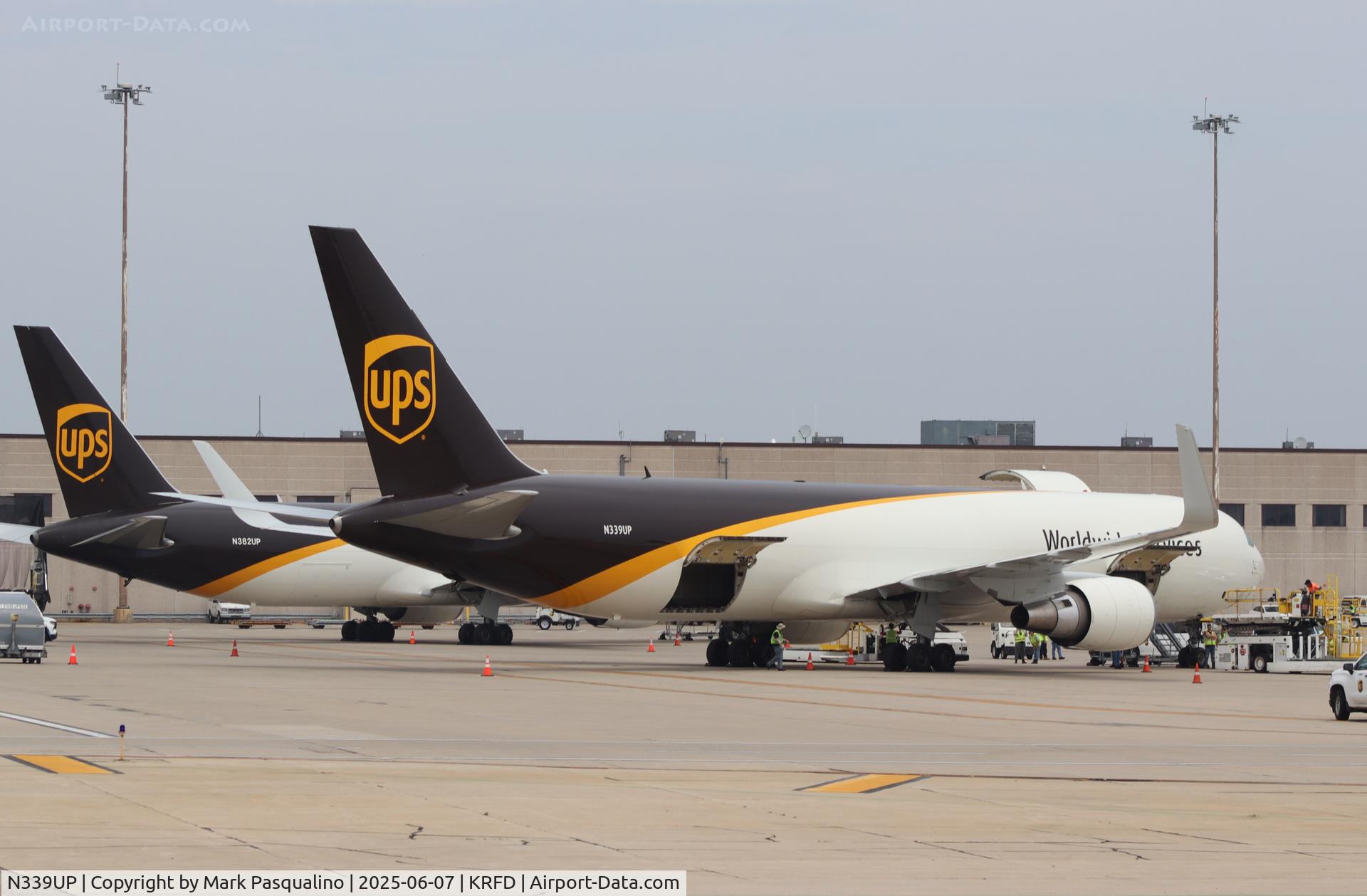 N339UP, 2010 Boeing 767-34A(ER)/F C/N 37859, Boeing 767-34AF/ER