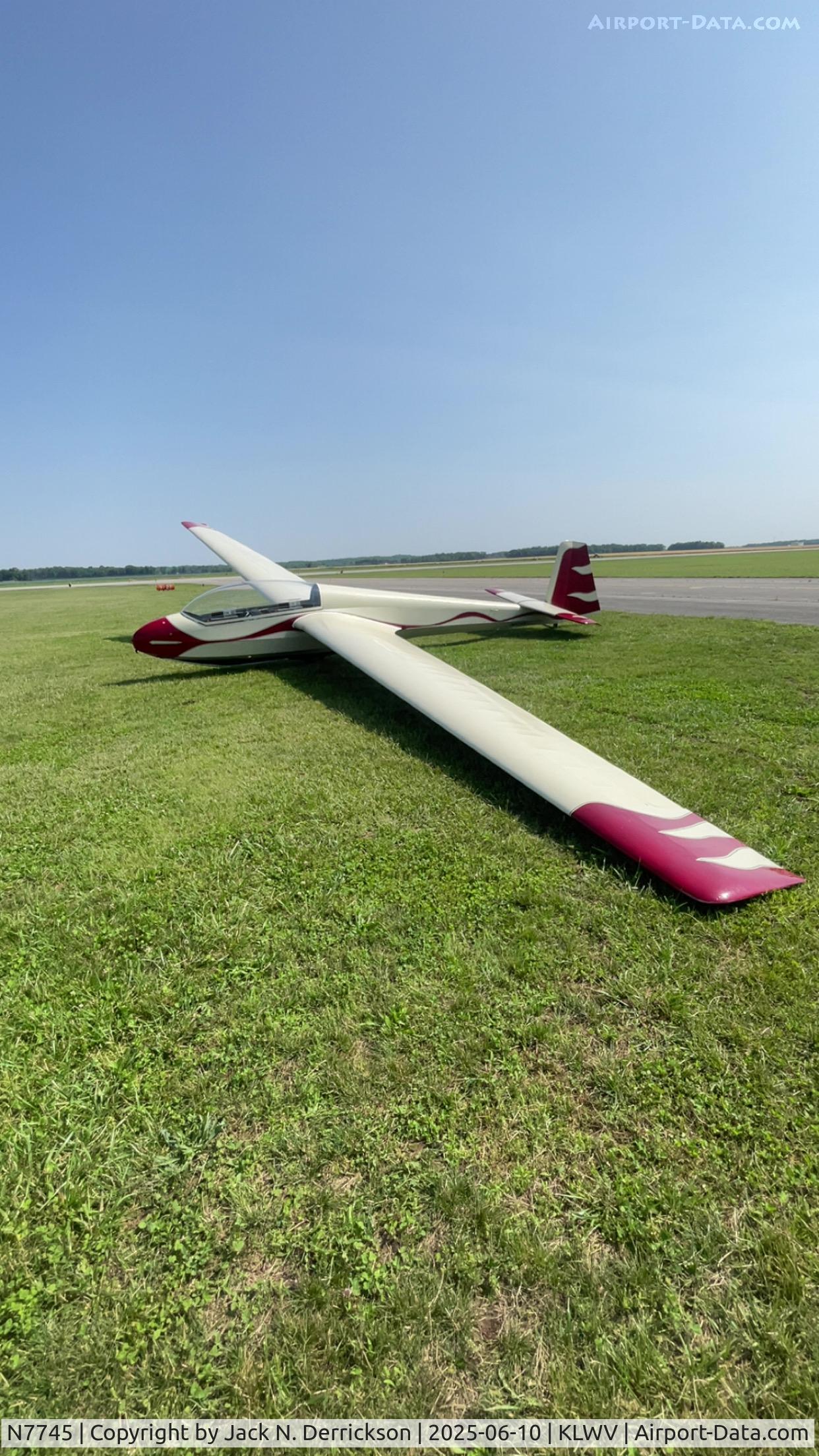 N7745, 1968 Schleicher ASK-13 C/N 13084, ASK-13