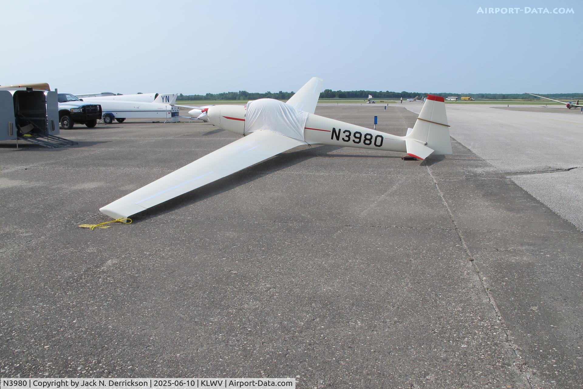 N3980, 1968 Schleicher ASK-14 C/N 14012, ASK-14