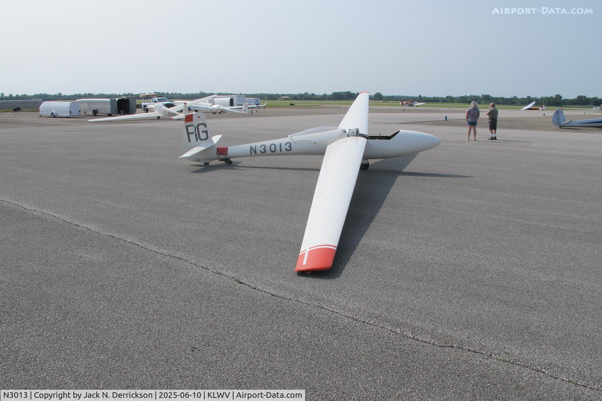 N3013, 1969 Glasflugel H 301 B LIBELLE C/N 105, H-301