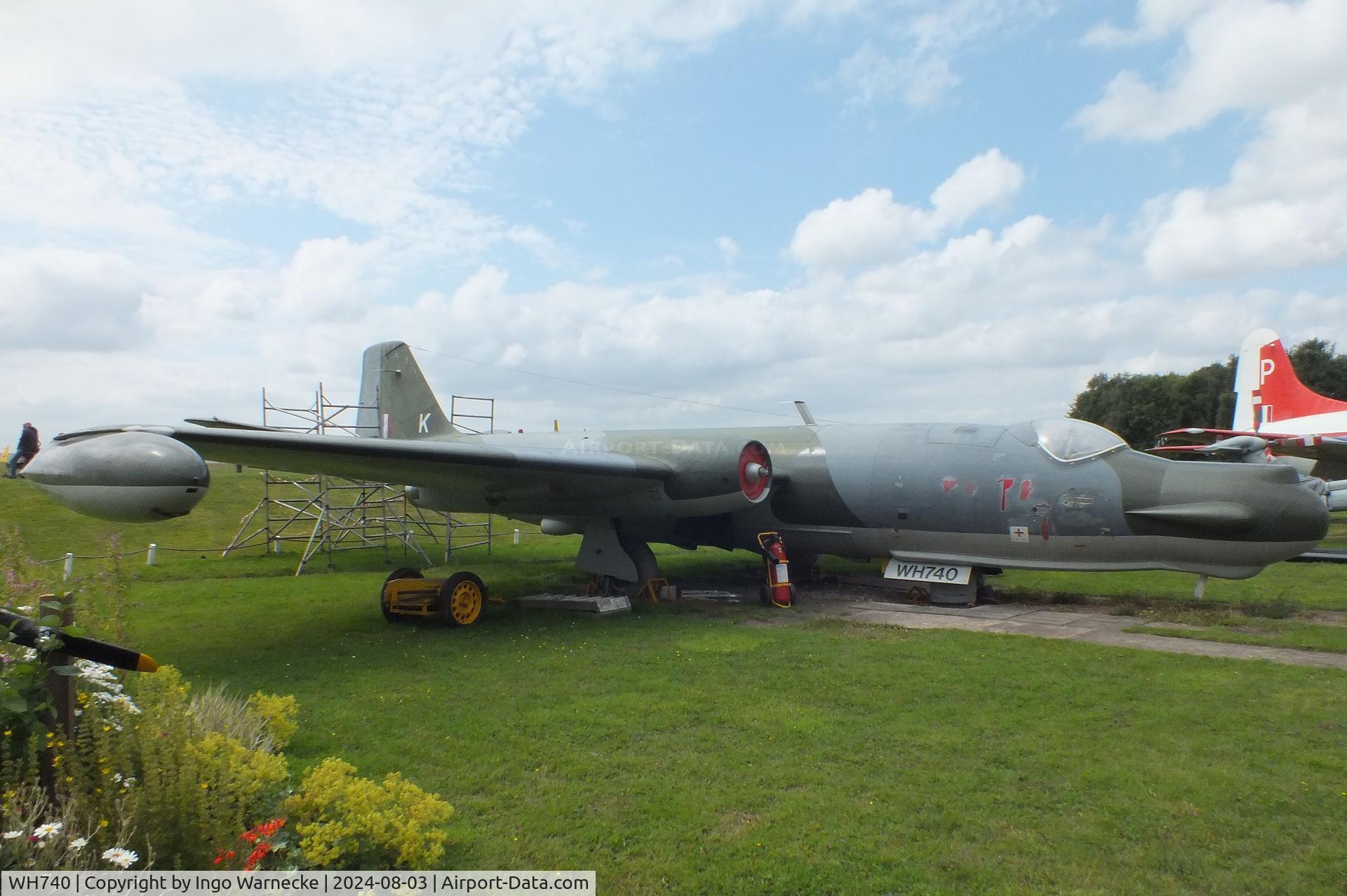 WH740, 1953 English Electric Canberra T.17 C/N Not found WH740, English Electric Canberra T17 at the East Midlands Aeropark, Castle Donington