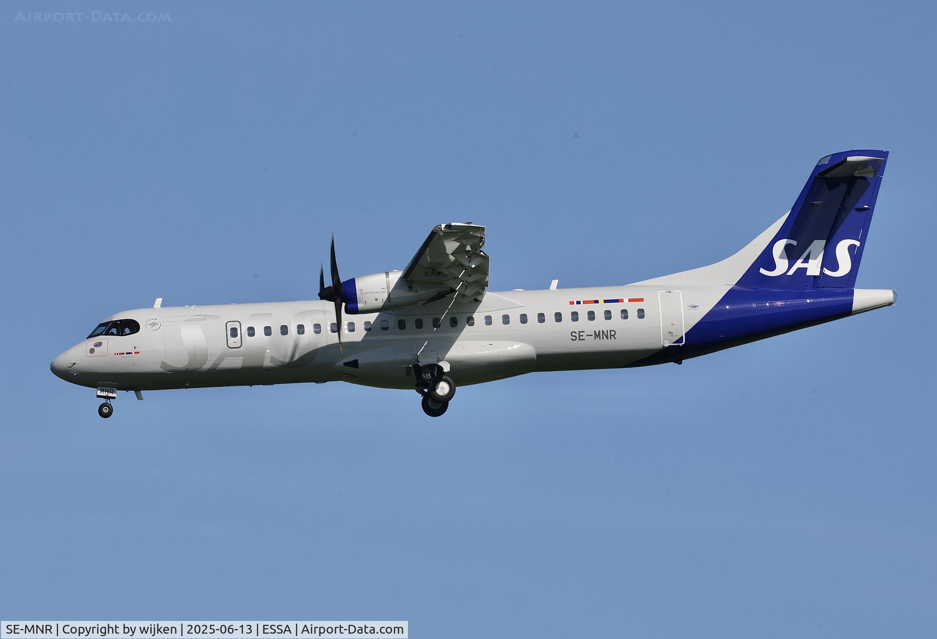SE-MNR, 2015 ATR 72-600 C/N 1262, Rwy 01L