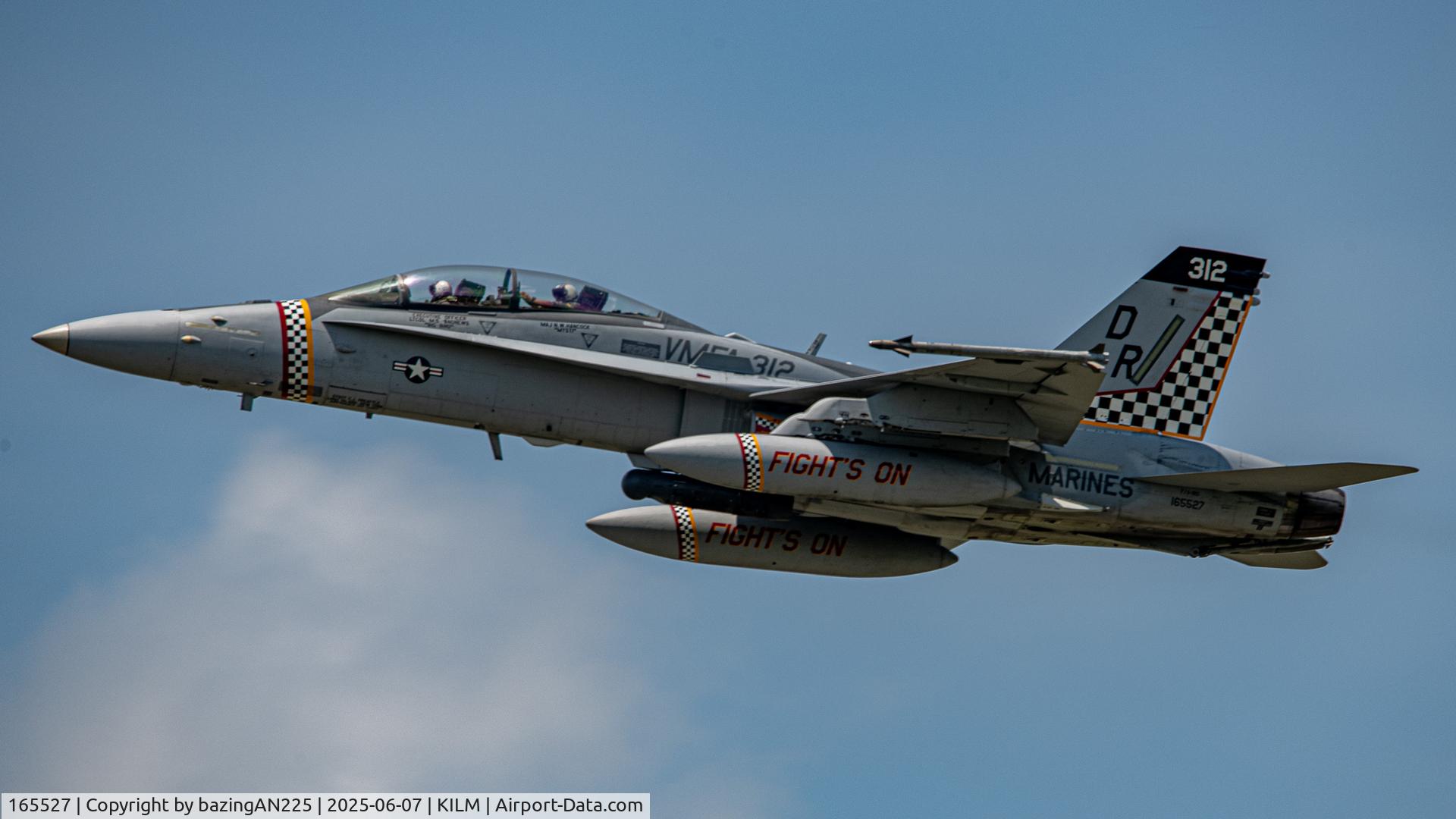 165527, Boeing F/A-18D Hornet C/N 1461/D148, VMFA-312 Checkerboards colorbird on the go from Wilmington