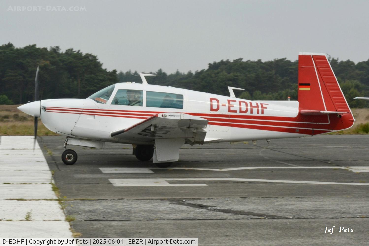 D-EDHF, Mooney M-20J C/N 24-0199, At Zoersel.