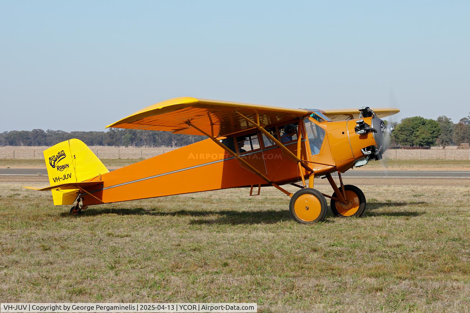 VH-JUV, 1929 Curtiss-Wright Robin J-1 C/N 477, Antique Aeroplane Association of Australia National Fly-in 2025.