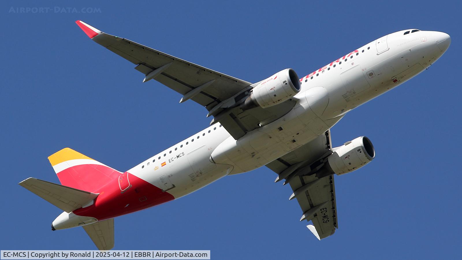 EC-MCS, 2014 Airbus A320-214 C/N 6244, at ebbr