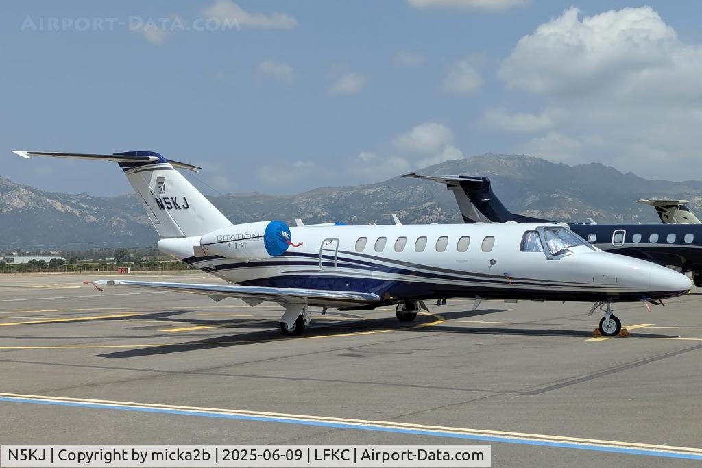 N5KJ, 2017 Cessna 525B CitationJet CJ3+ C/N 525B0510, Parked